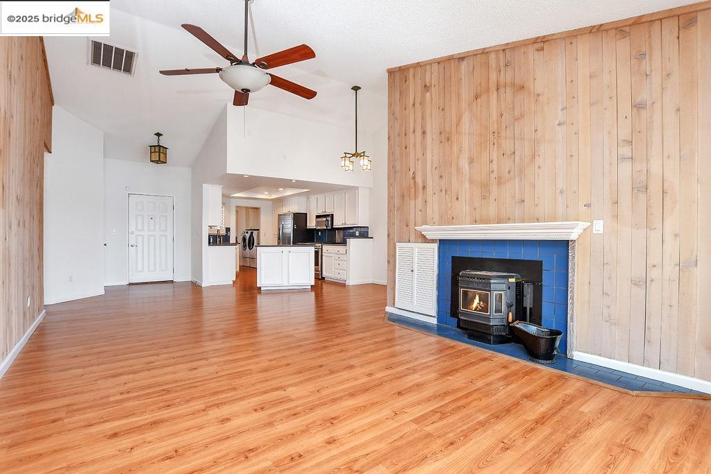 Detail Gallery Image 7 of 32 For 2136 Sand Point Rd, Discovery Bay,  CA 94505 - 3 Beds | 2 Baths