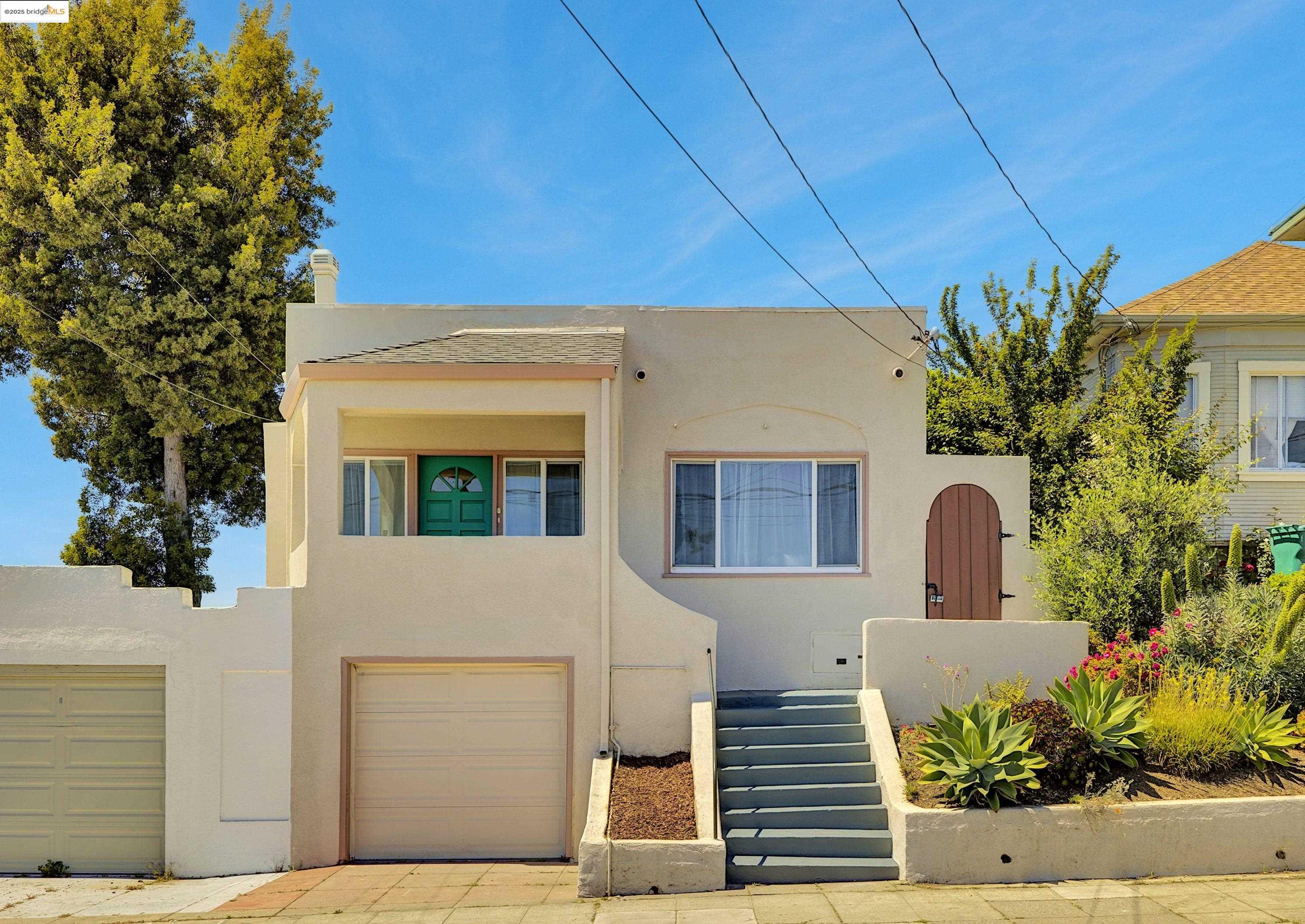 Detail Gallery Image 28 of 37 For 3515 Coolidge Ave, Oakland,  CA 94602 - 2 Beds | 1/1 Baths