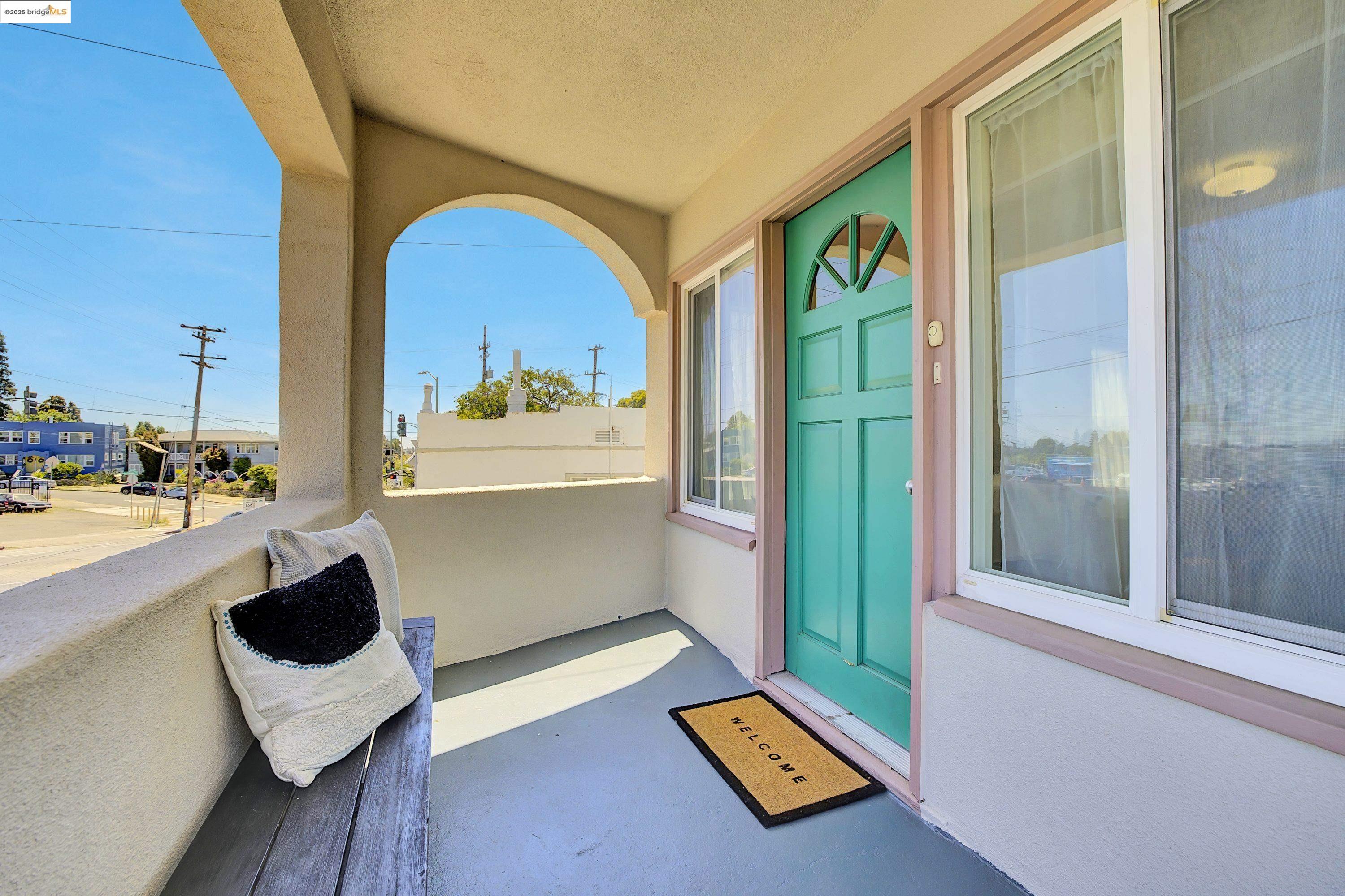 Detail Gallery Image 30 of 37 For 3515 Coolidge Ave, Oakland,  CA 94602 - 2 Beds | 1/1 Baths