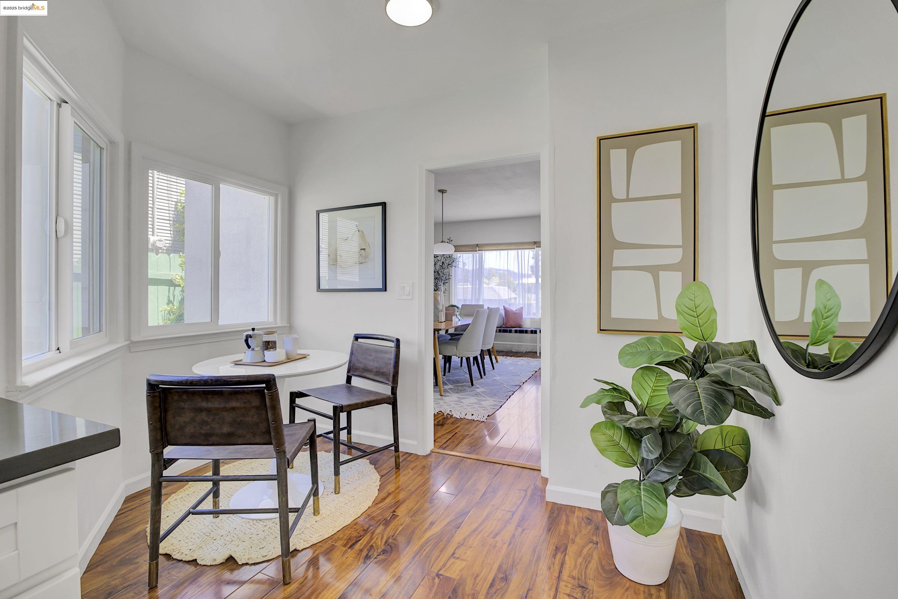 Detail Gallery Image 7 of 37 For 3515 Coolidge Ave, Oakland,  CA 94602 - 2 Beds | 1/1 Baths