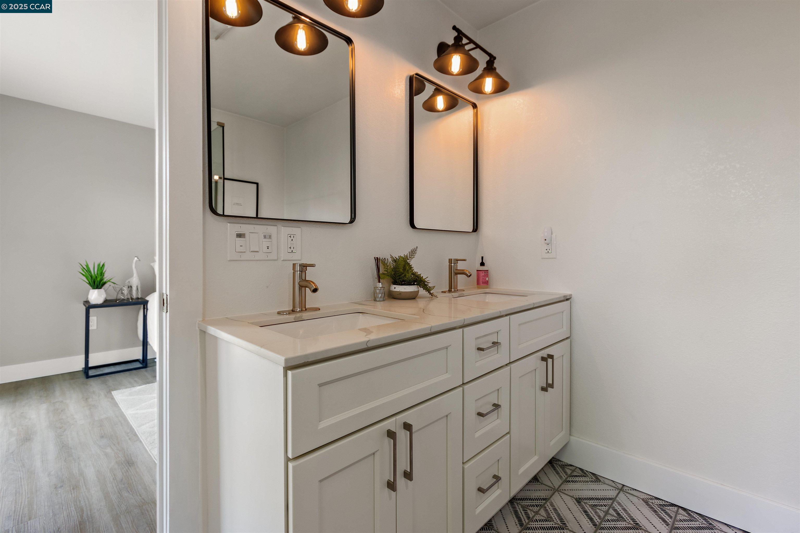 Detail Gallery Image 18 of 38 For 225 Babette Ct, Pleasant Hill,  CA 94523 - 4 Beds | 2 Baths