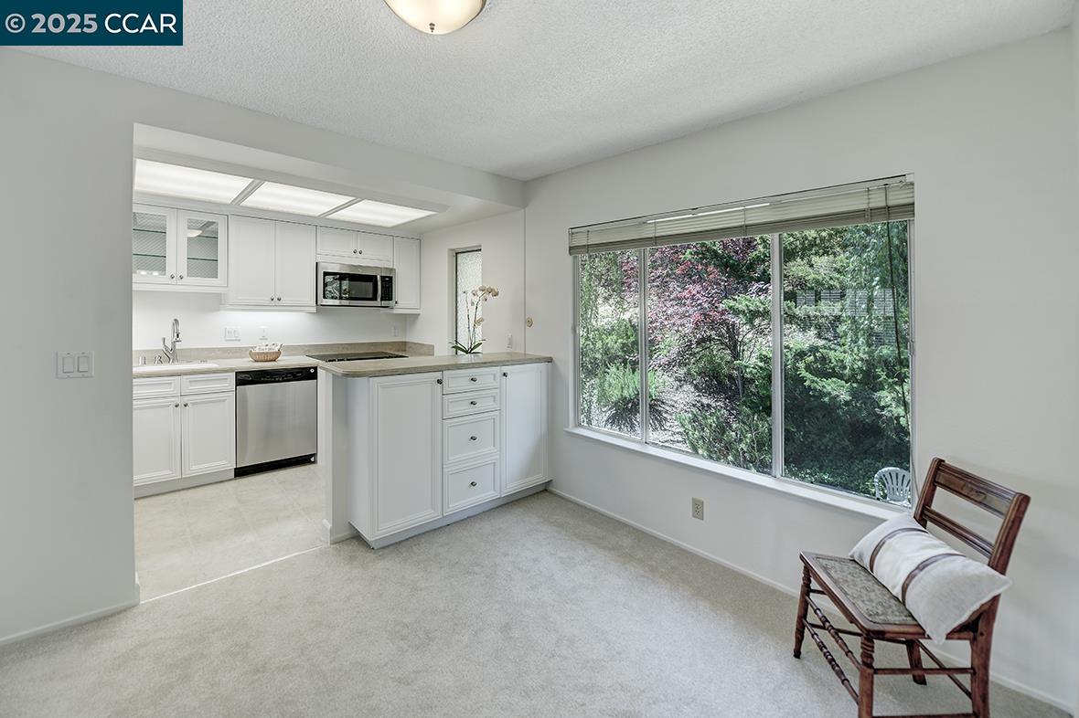 MLS: 41097315 Condo For Sale