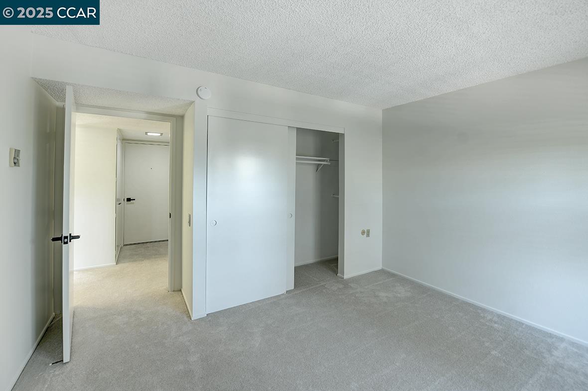 Photo #16: 41097315 Listing: Photo #16