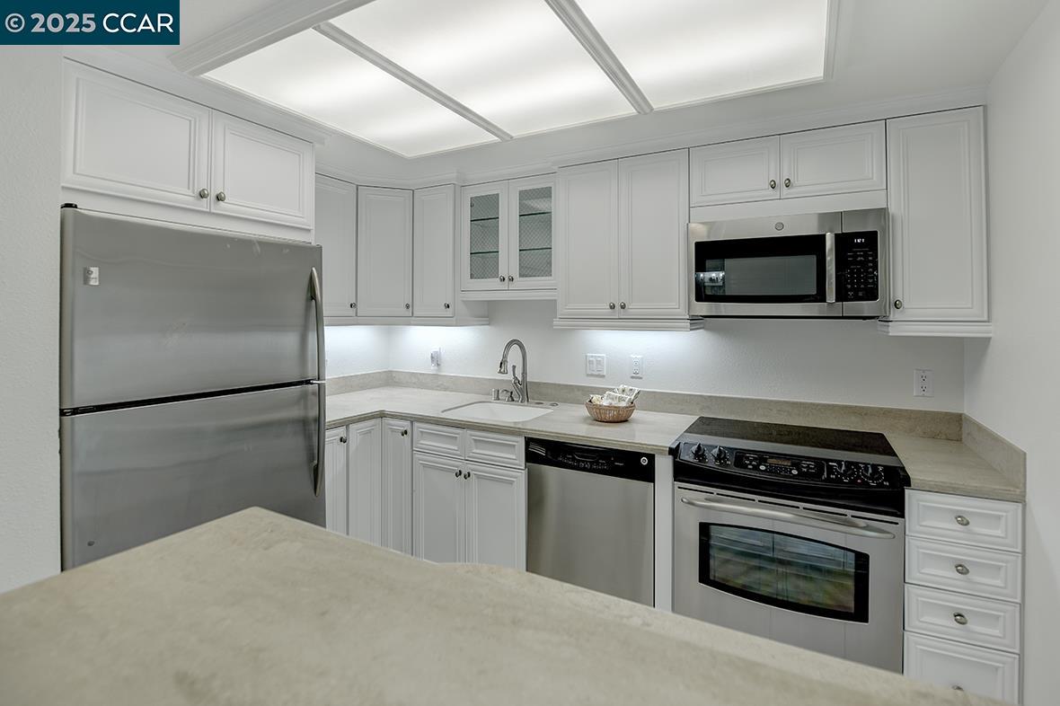 Photo #3: 41097315 Listing 