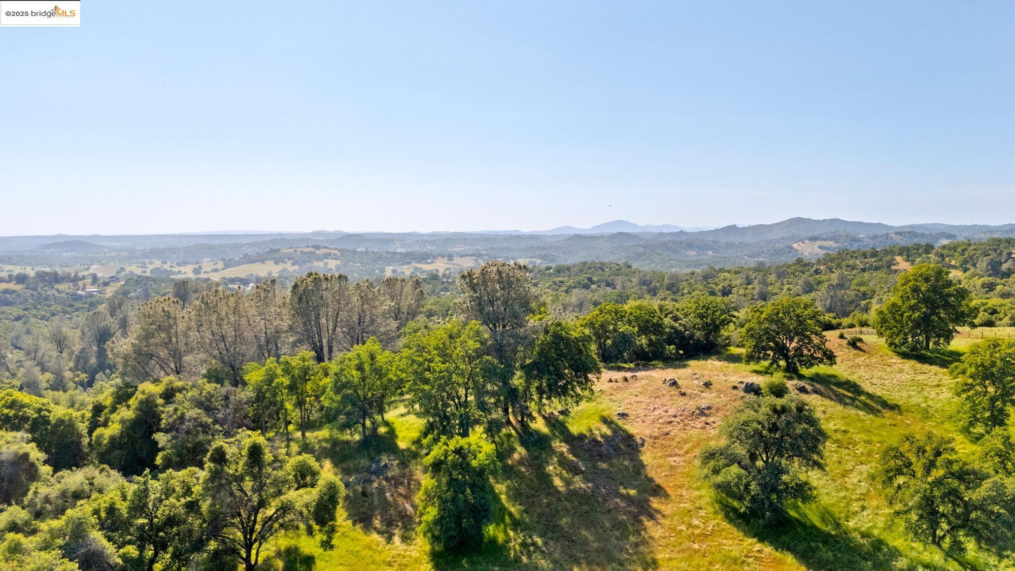 Detail Gallery Image 6 of 50 For 17822 Old Wards Ferry Rd, Sonora,  CA 95370 - 2 Beds | 2/1 Baths