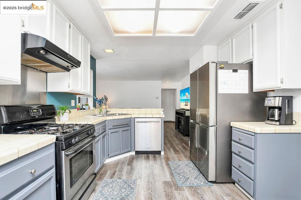 Detail Gallery Image 14 of 44 For 640 Mockingbird Ln, Oakley,  CA 94561 - 4 Beds | 2/1 Baths
