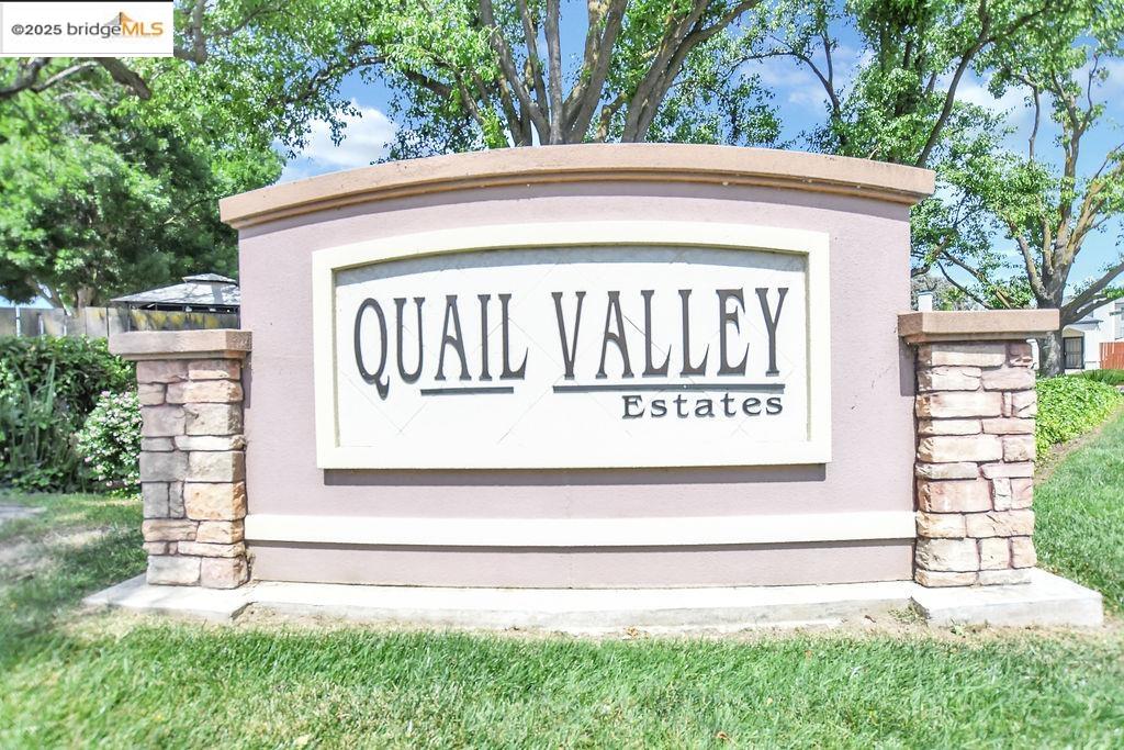 Detail Gallery Image 3 of 44 For 640 Mockingbird Ln, Oakley,  CA 94561 - 4 Beds | 2/1 Baths
