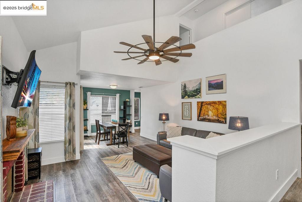 Detail Gallery Image 6 of 44 For 640 Mockingbird Ln, Oakley,  CA 94561 - 4 Beds | 2/1 Baths