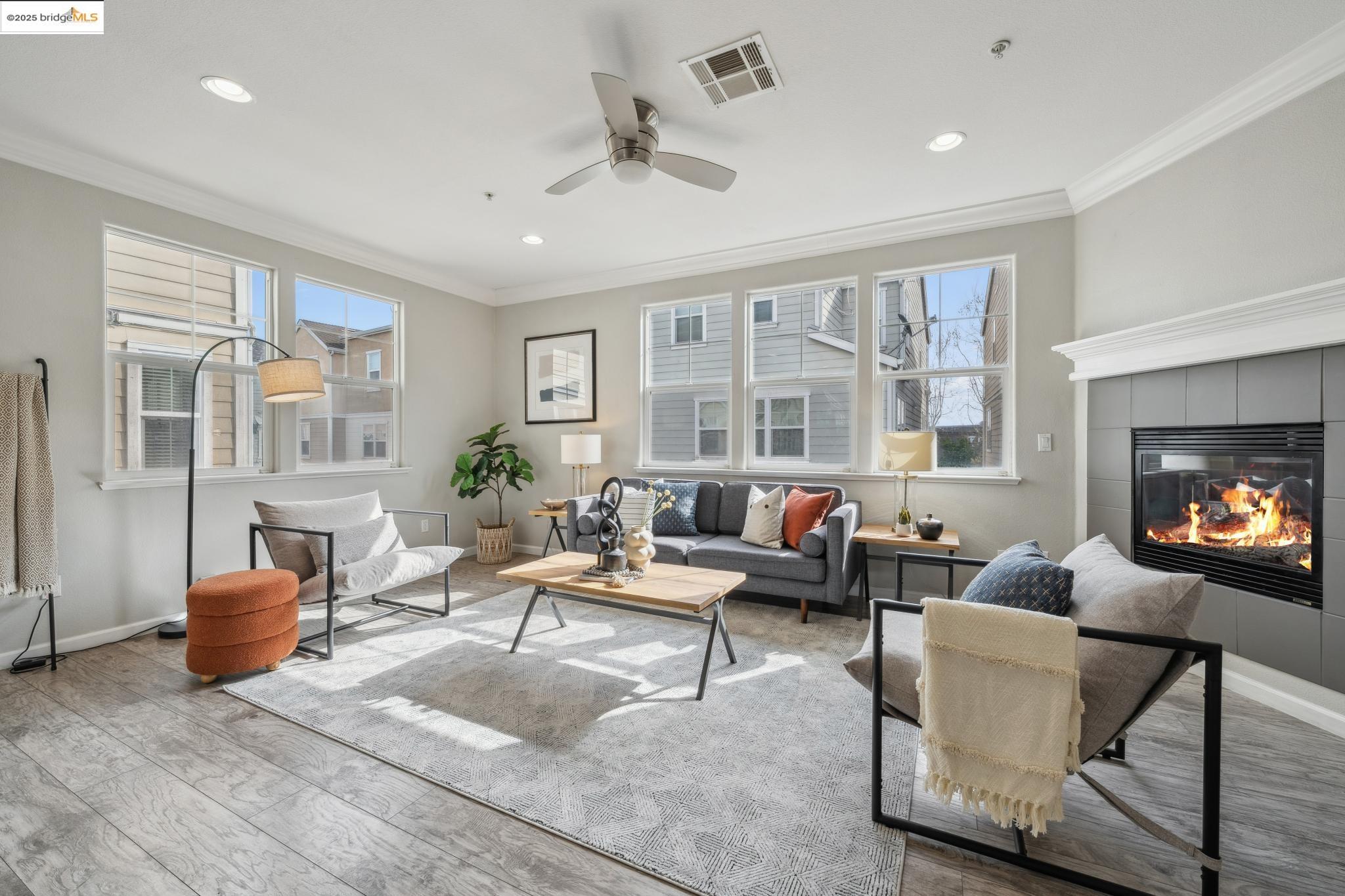 Photo #2: 41097323 Listing 