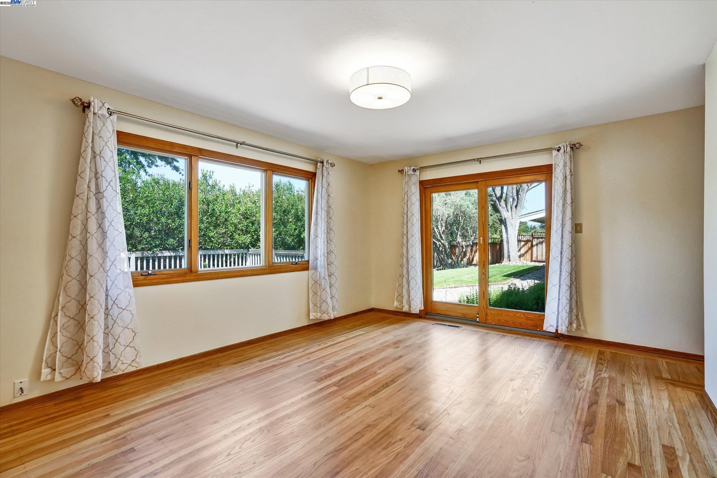 Detail Gallery Image 21 of 40 For 613 Huntleigh Dr, Lafayette,  CA 94549 - 4 Beds | 2 Baths