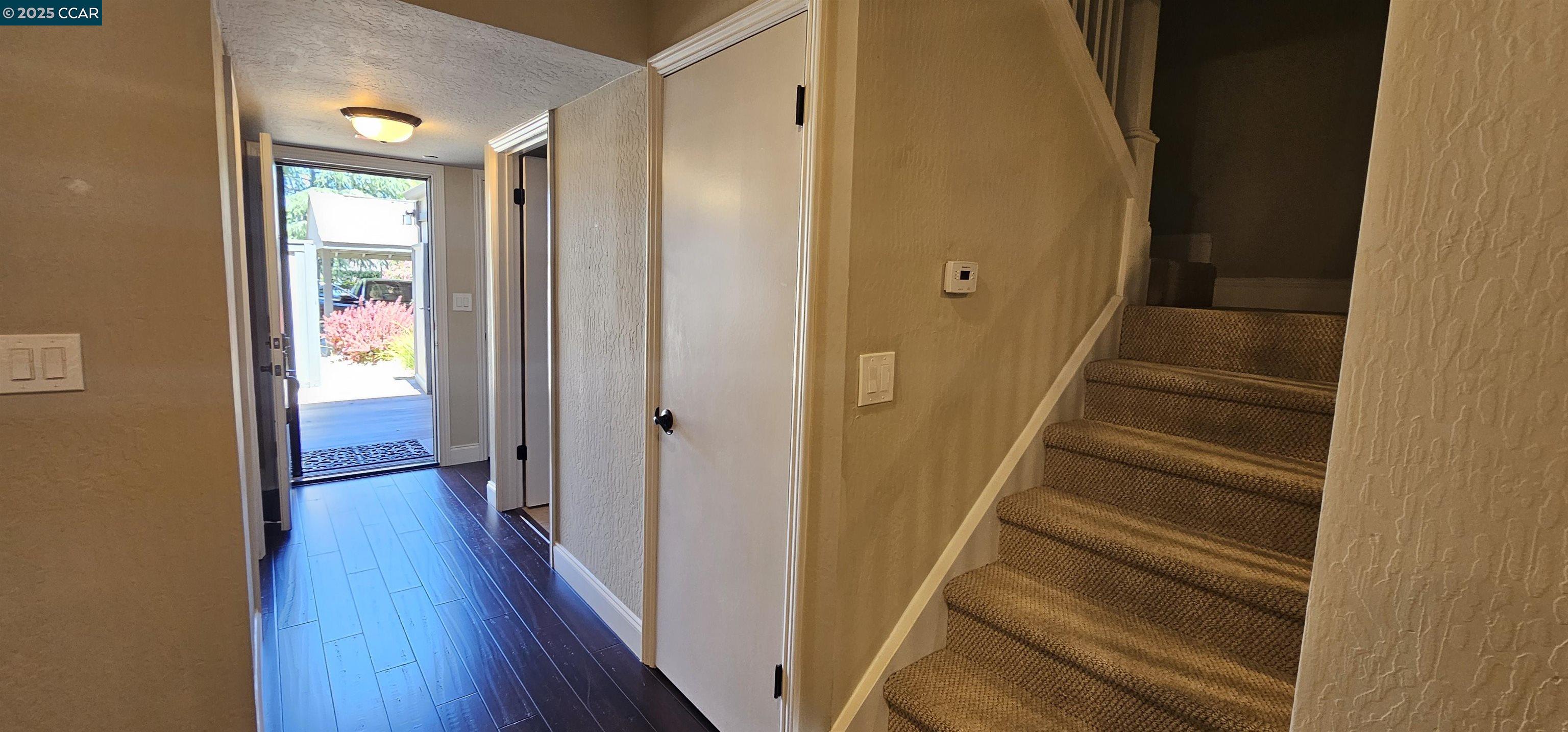 Detail Gallery Image 14 of 35 For 1597 Ashwood Dr, Martinez,  CA 94553 - 2 Beds | 2/1 Baths