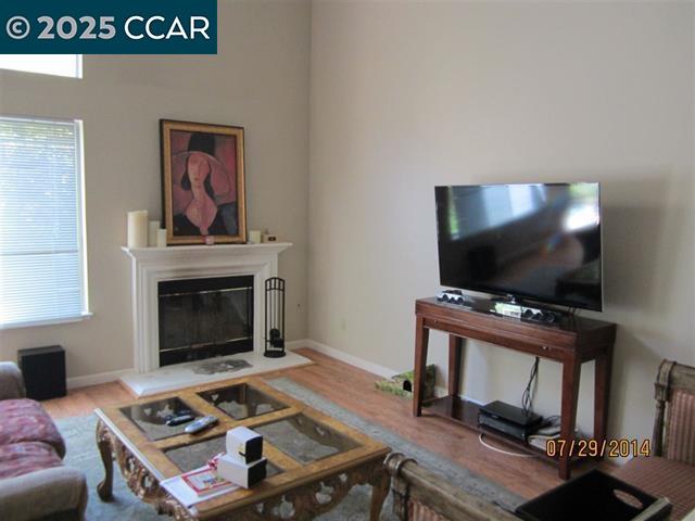 Detail Gallery Image 5 of 14 For 4324 Conejo Dr, Danville,  CA 94506 - 3 Beds | 2/1 Baths