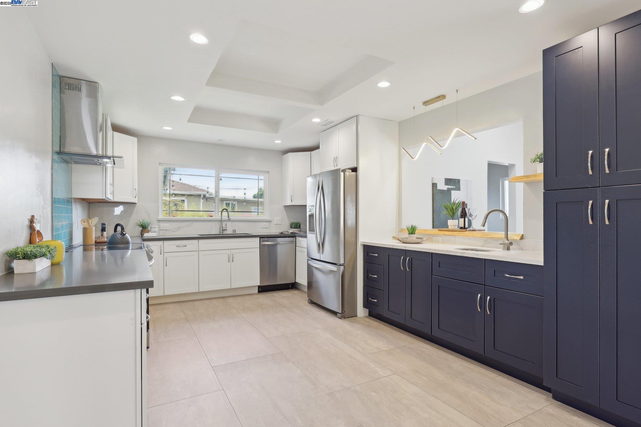 Detail Gallery Image 11 of 36 For 1723 via Mesa, San Lorenzo,  CA 94580 - 3 Beds | 2 Baths