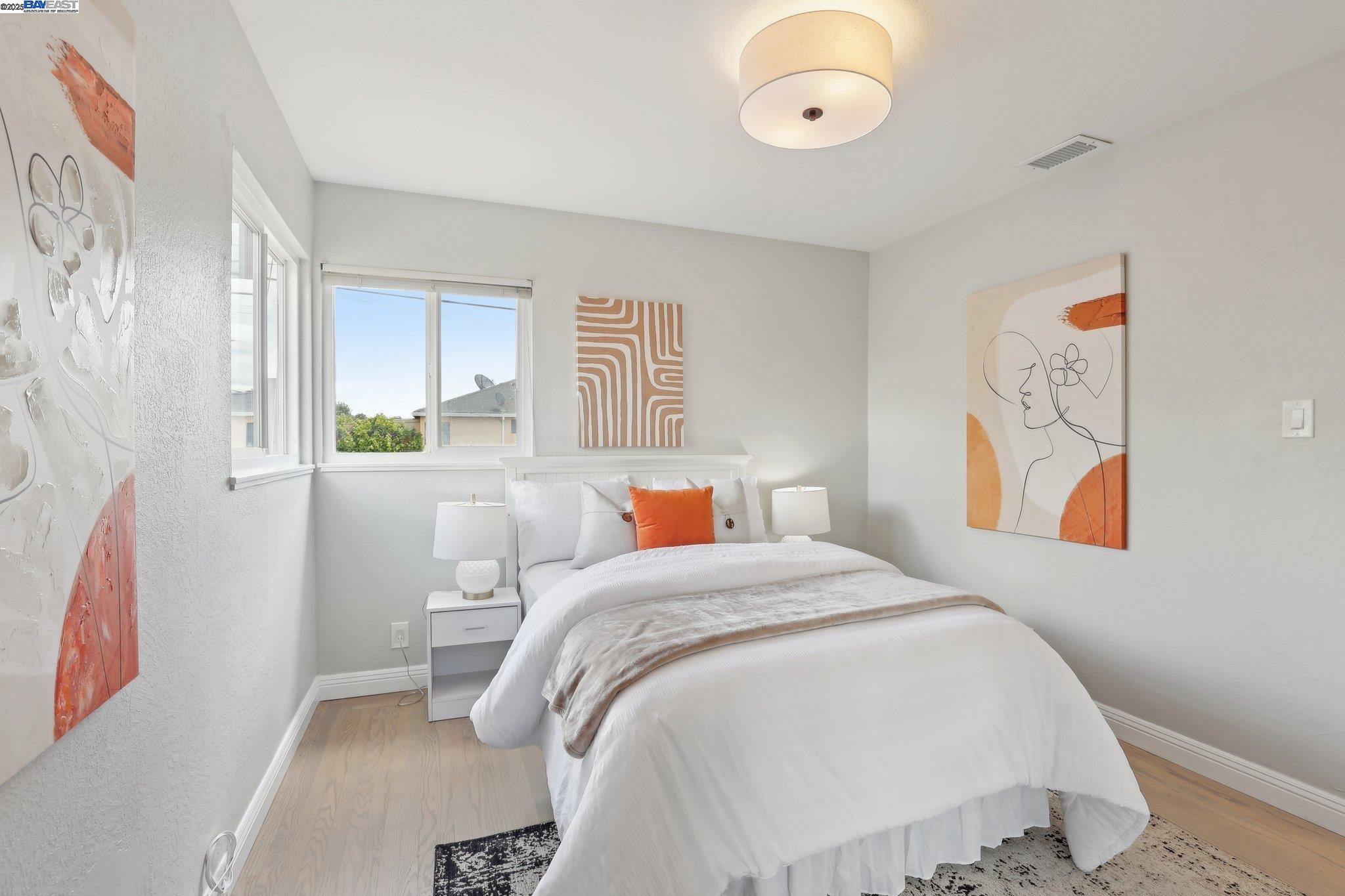 Detail Gallery Image 22 of 36 For 1723 via Mesa, San Lorenzo,  CA 94580 - 3 Beds | 2 Baths