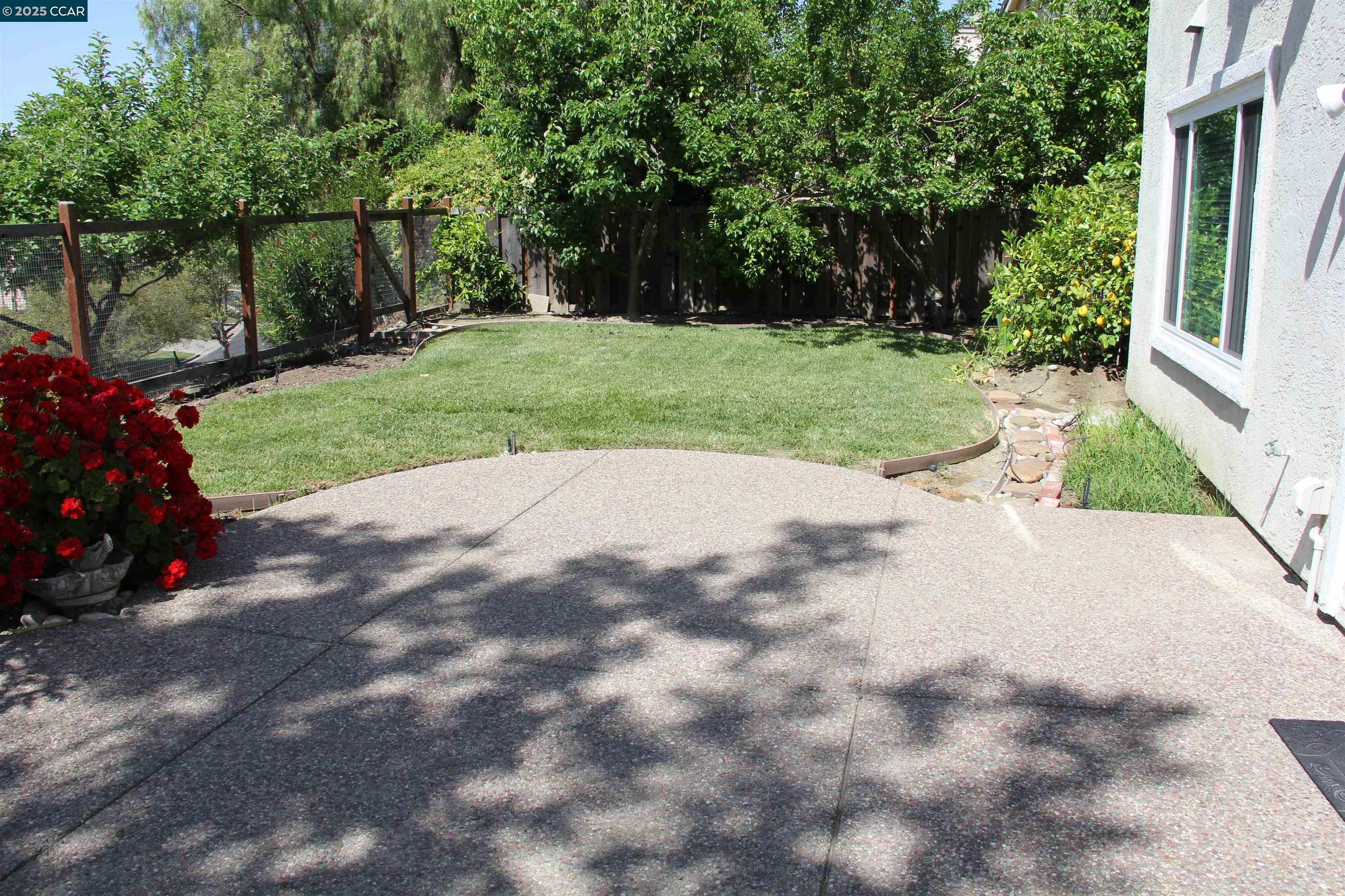 Detail Gallery Image 13 of 36 For 338 Newcastle Ln, Danville,  CA 94506 - 4 Beds | 3 Baths
