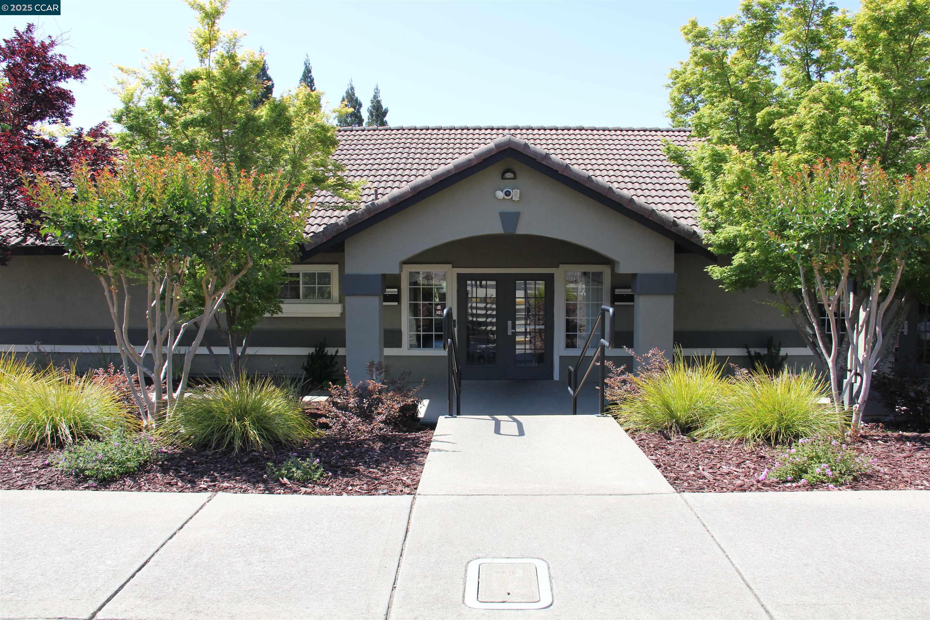 Detail Gallery Image 29 of 36 For 338 Newcastle Ln, Danville,  CA 94506 - 4 Beds | 3 Baths