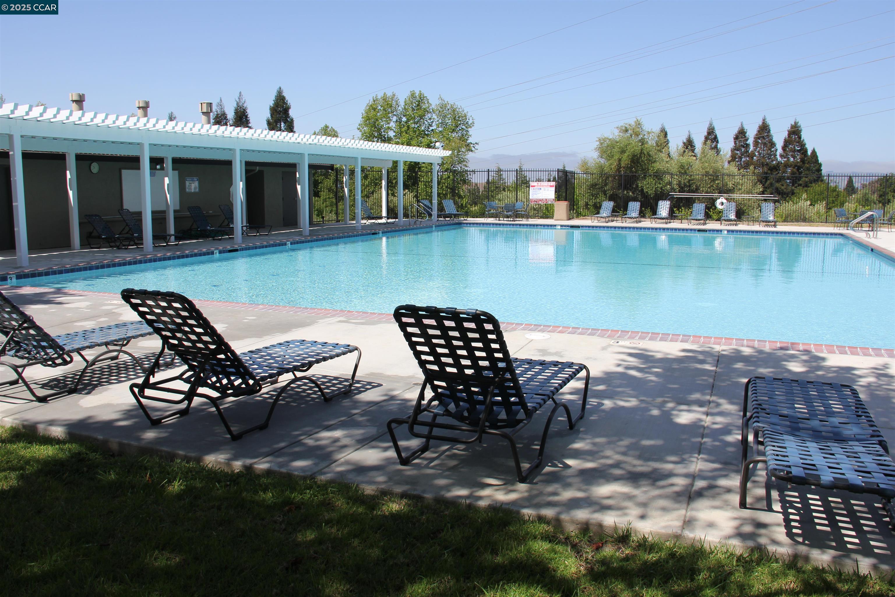 Detail Gallery Image 36 of 36 For 338 Newcastle Ln, Danville,  CA 94506 - 4 Beds | 3 Baths