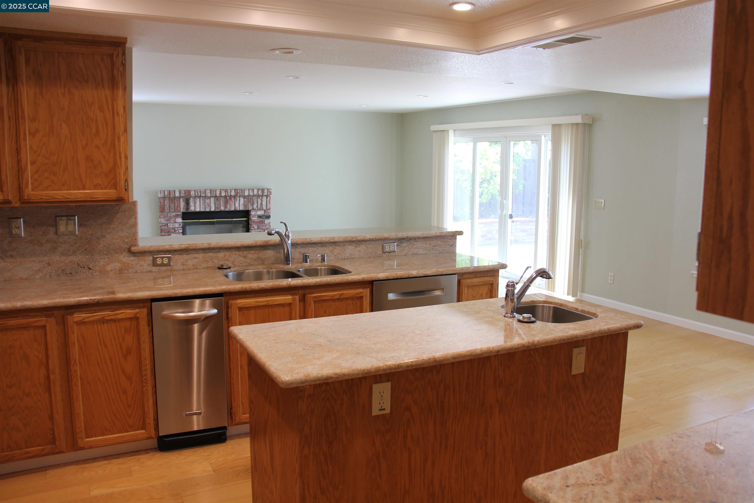 Detail Gallery Image 6 of 36 For 338 Newcastle Ln, Danville,  CA 94506 - 4 Beds | 3 Baths