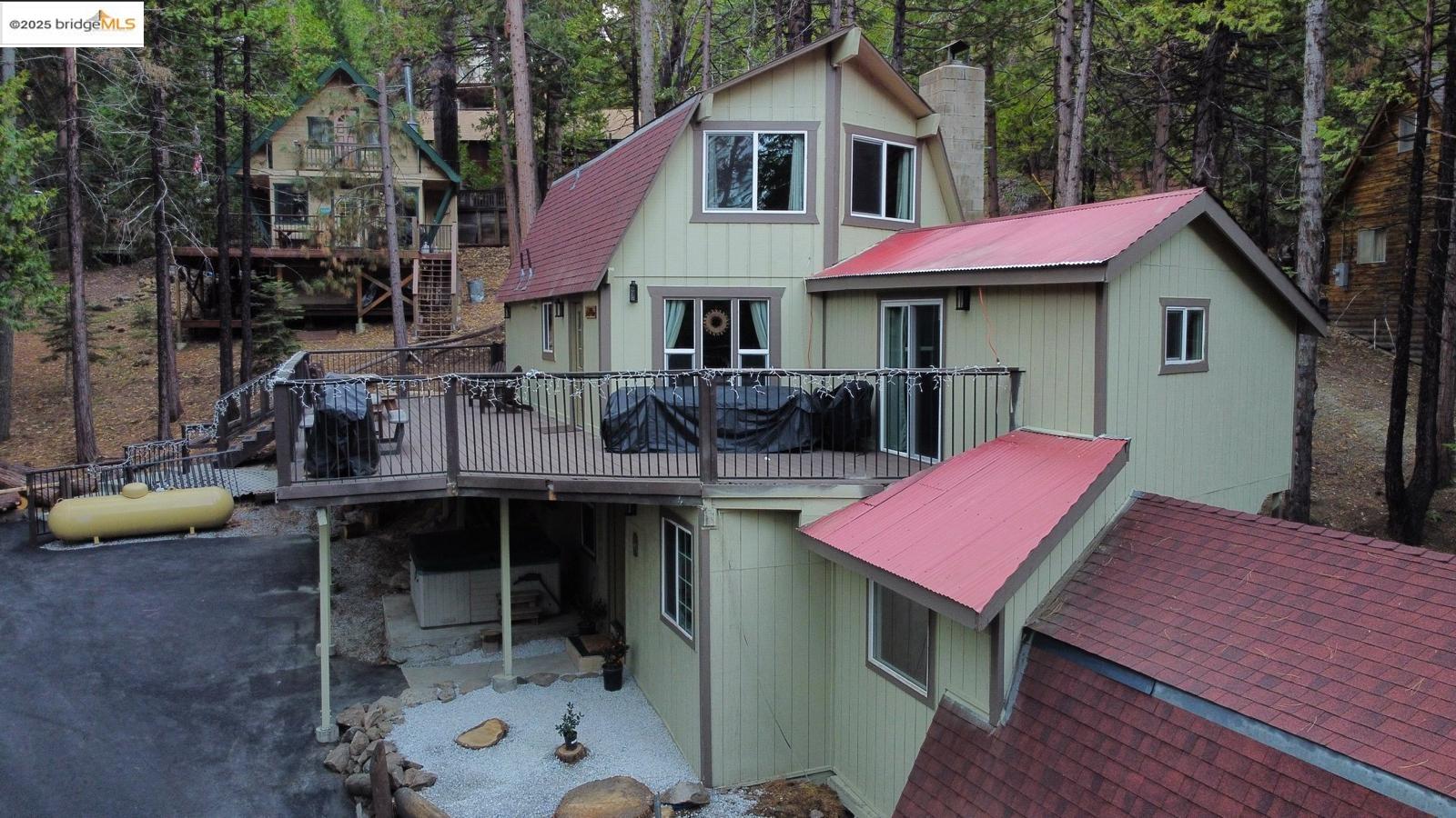 Detail Gallery Image 1 of 29 For 29480 Alpine Dr, Cold Springs,  CA 95335 - 4 Beds | 3 Baths