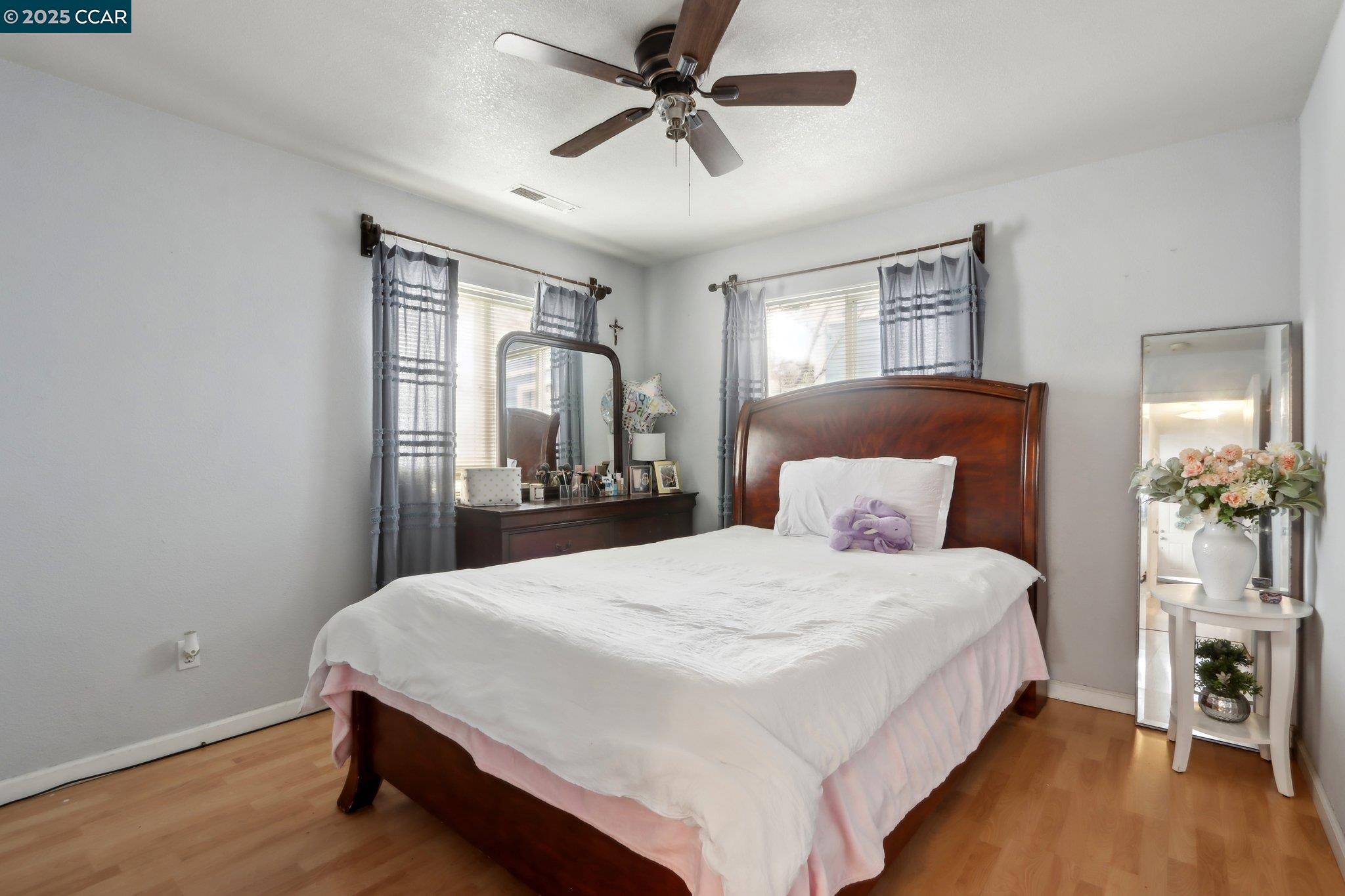 Detail Gallery Image 12 of 17 For 401 W 9th St, Pittsburg,  CA 94565 - 2 Beds | 1 Baths