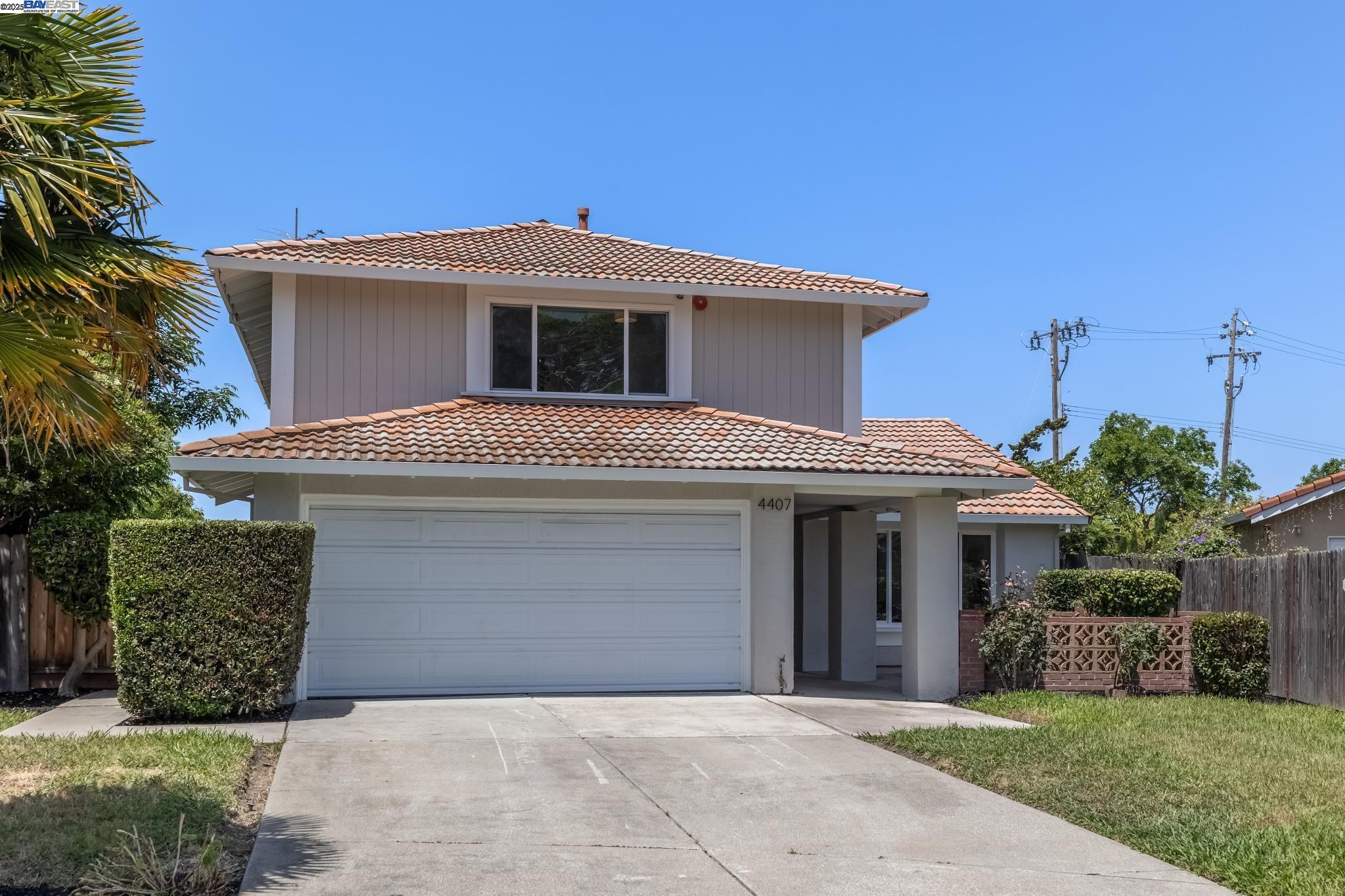 Detail Gallery Image 1 of 49 For 4407 Ashwood Ct, Union City,  CA 94587 - 4 Beds | 2/1 Baths
