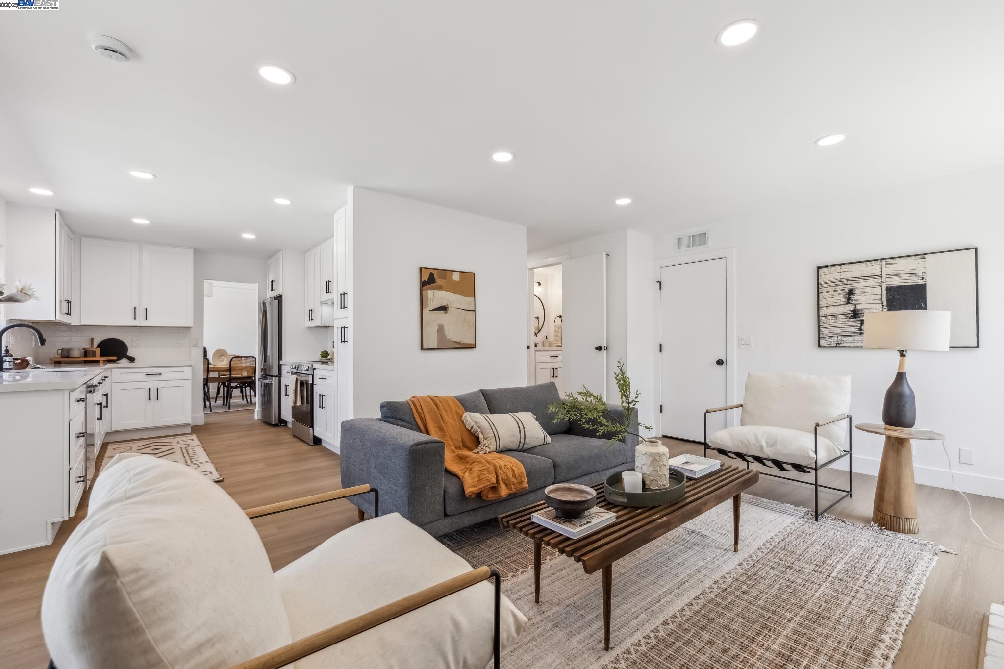 Detail Gallery Image 17 of 49 For 4407 Ashwood Ct, Union City,  CA 94587 - 4 Beds | 2/1 Baths