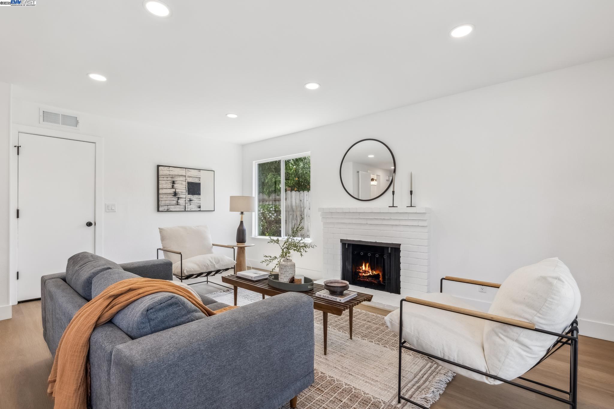 Detail Gallery Image 18 of 49 For 4407 Ashwood Ct, Union City,  CA 94587 - 4 Beds | 2/1 Baths
