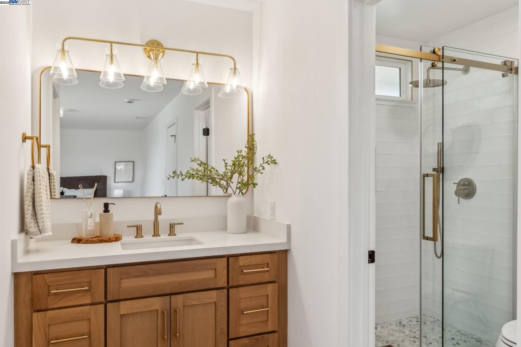 Detail Gallery Image 27 of 49 For 4407 Ashwood Ct, Union City,  CA 94587 - 4 Beds | 2/1 Baths