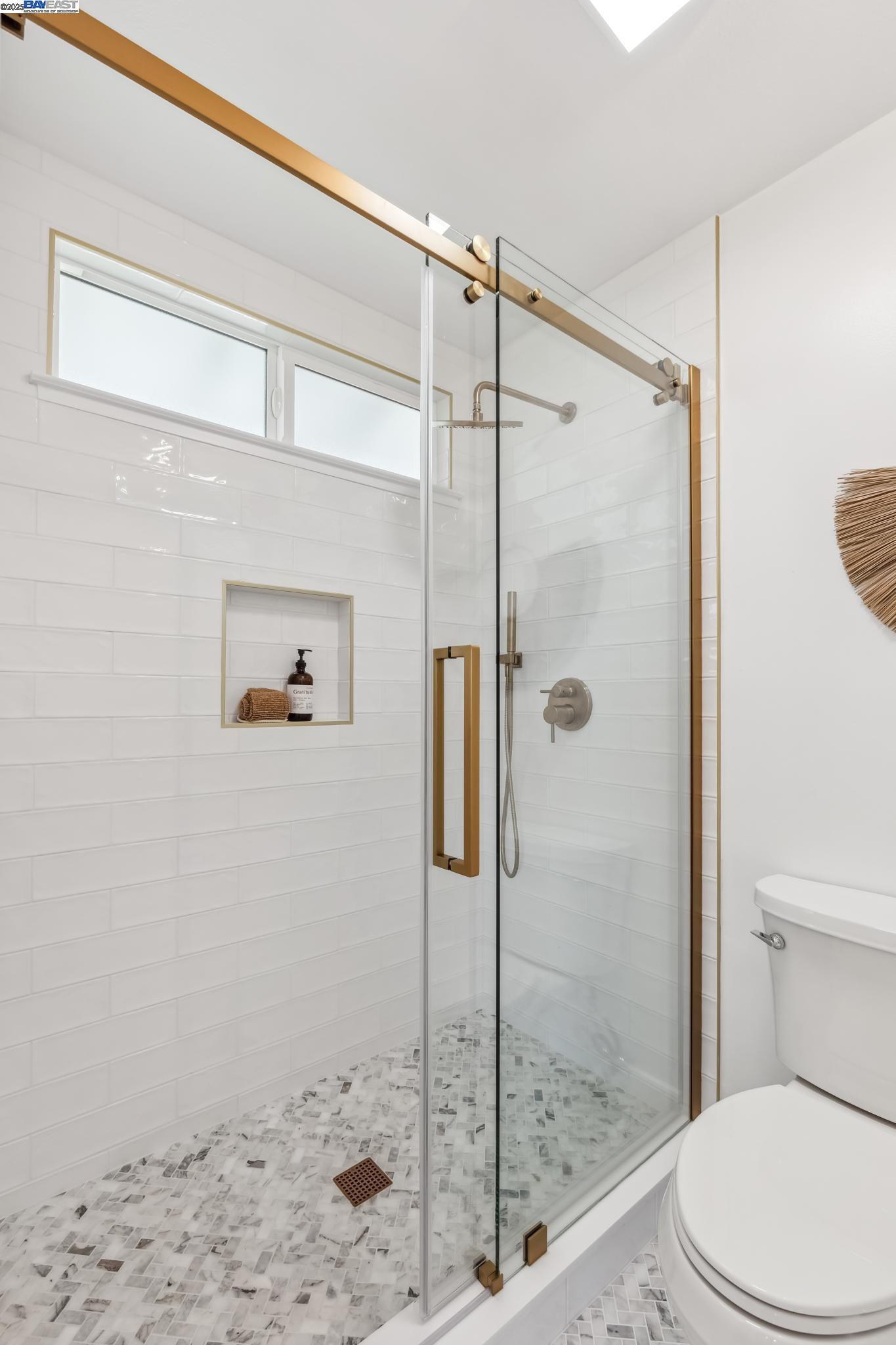 Detail Gallery Image 31 of 49 For 4407 Ashwood Ct, Union City,  CA 94587 - 4 Beds | 2/1 Baths