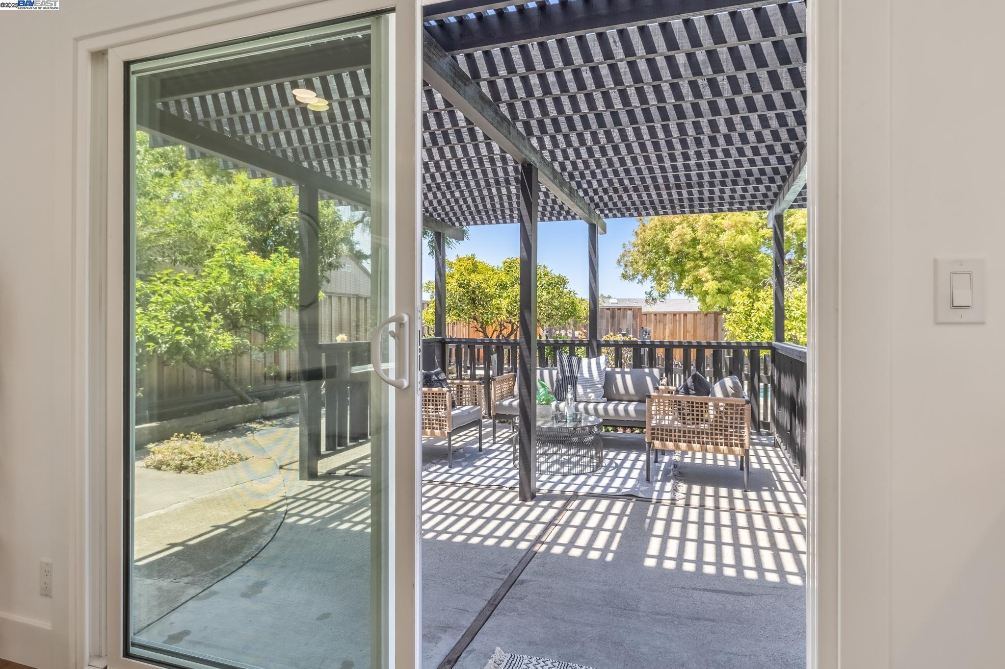 Detail Gallery Image 40 of 49 For 4407 Ashwood Ct, Union City,  CA 94587 - 4 Beds | 2/1 Baths