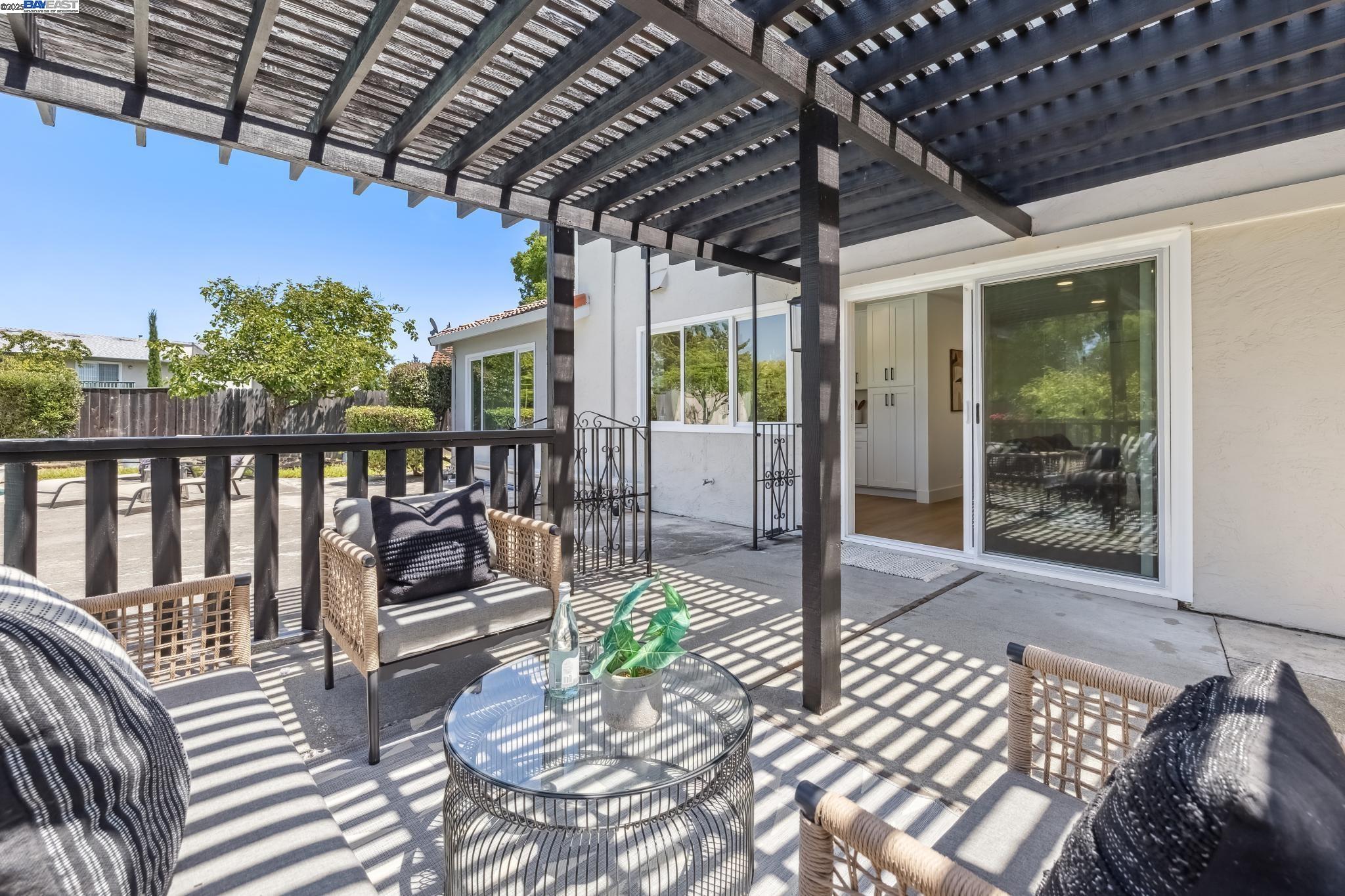 Detail Gallery Image 42 of 49 For 4407 Ashwood Ct, Union City,  CA 94587 - 4 Beds | 2/1 Baths