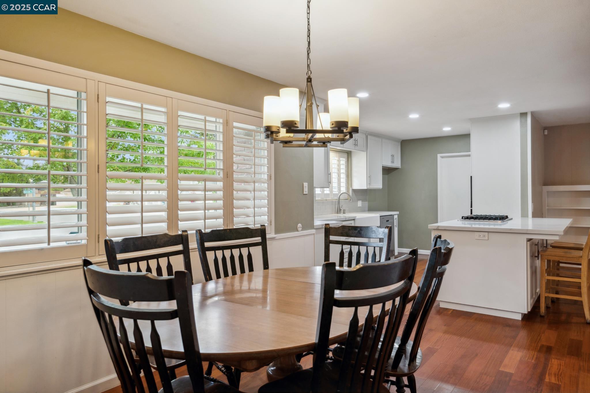 Detail Gallery Image 6 of 50 For 3105 Mason Way, Modesto,  CA 95355 - 3 Beds | 2 Baths