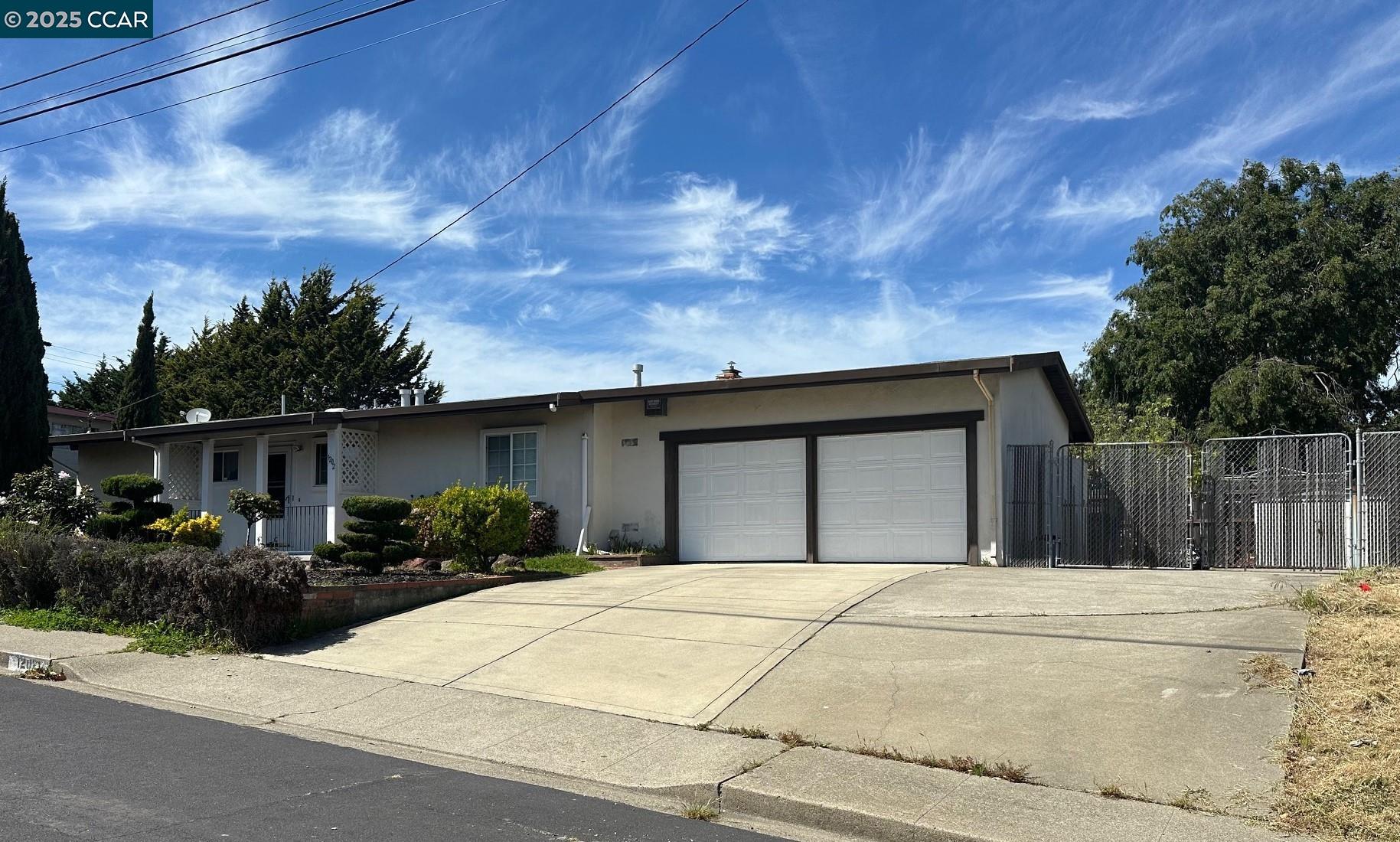 Detail Gallery Image 1 of 1 For 1202 Salida Way, El Sobrante,  CA 94803 - 3 Beds | 1/1 Baths