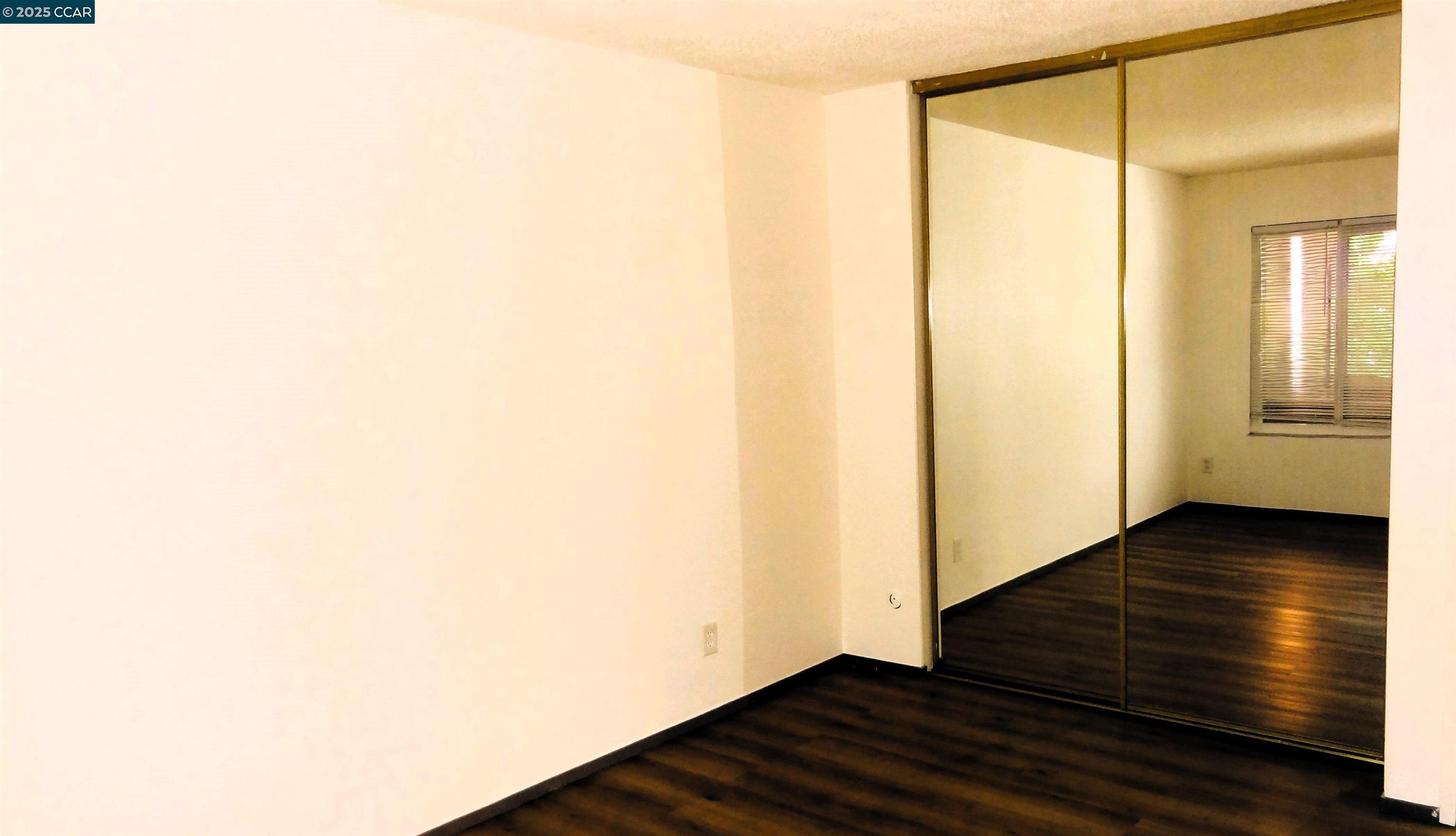 Detail Gallery Image 15 of 31 For 810 Oak Grove Rd #106,  Concord,  CA 94518 - 1 Beds | 1 Baths