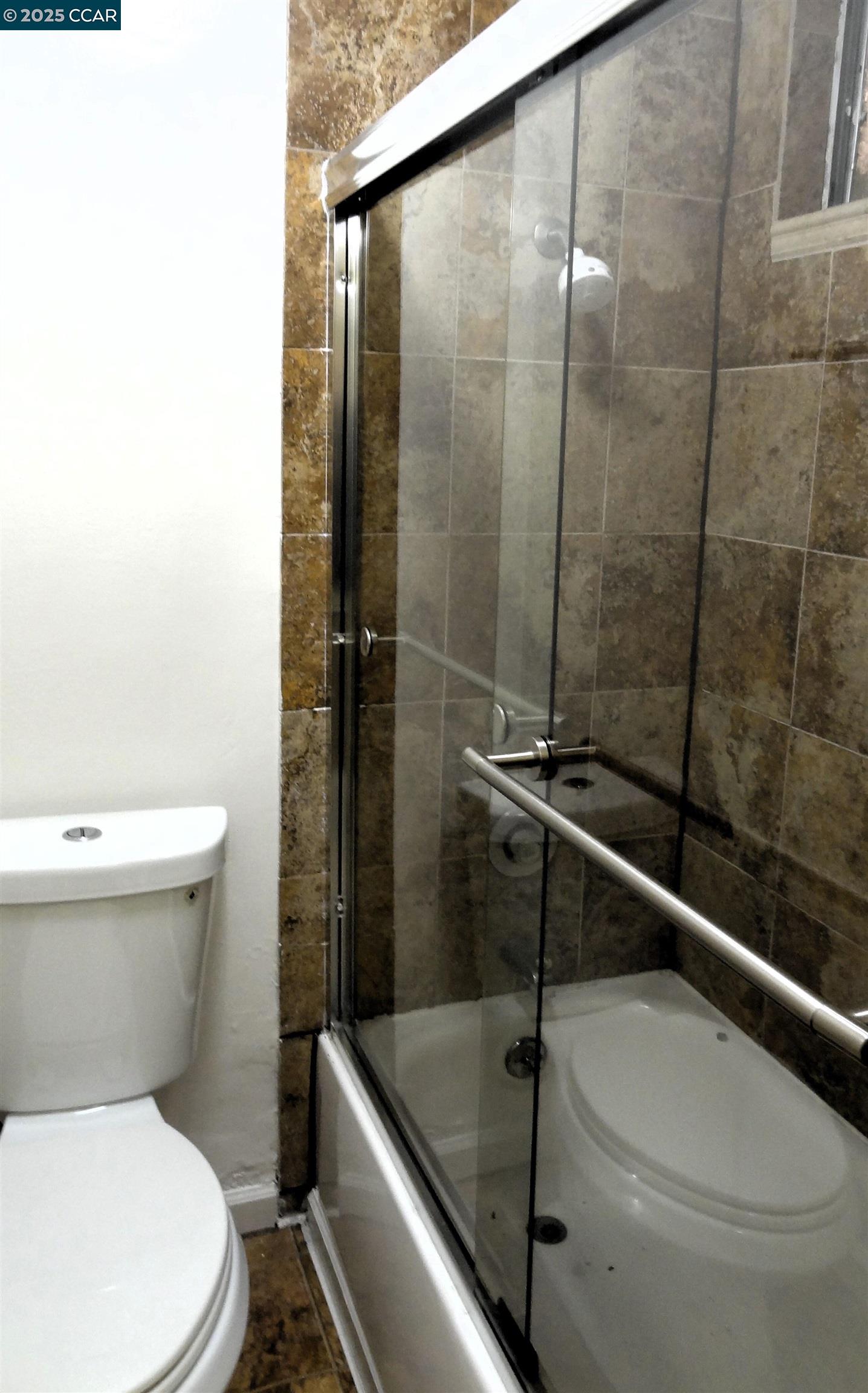 Detail Gallery Image 19 of 31 For 810 Oak Grove Rd #106,  Concord,  CA 94518 - 1 Beds | 1 Baths