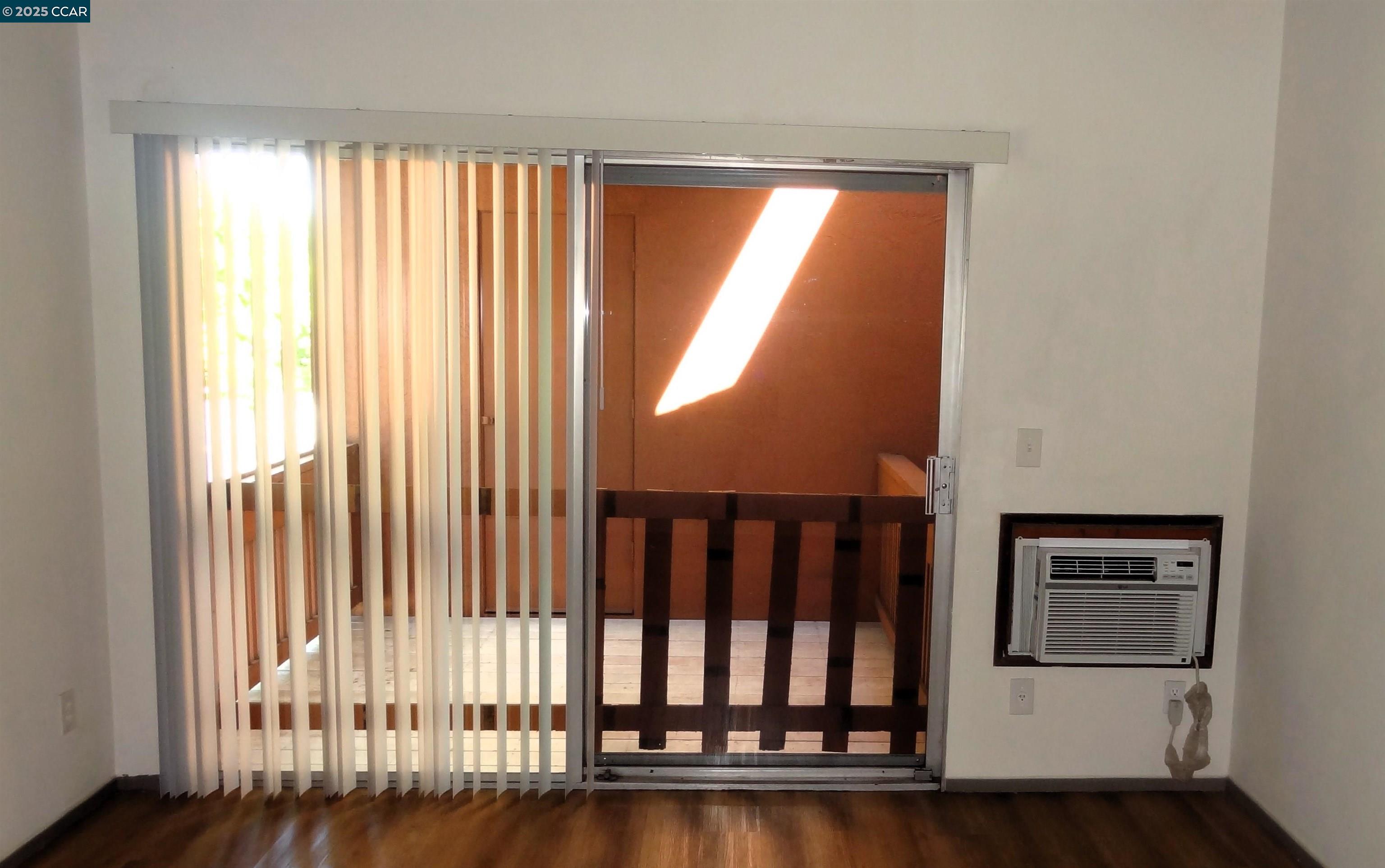 Detail Gallery Image 29 of 31 For 810 Oak Grove Rd #106,  Concord,  CA 94518 - 1 Beds | 1 Baths