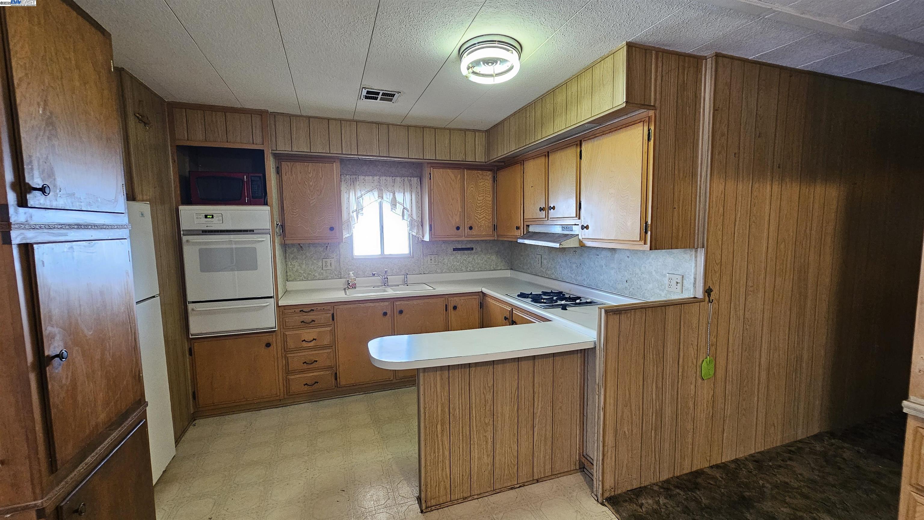 Detail Gallery Image 4 of 9 For 2505 Jackson #106,  Escalon,  CA 95320 - 2 Beds | 2 Baths