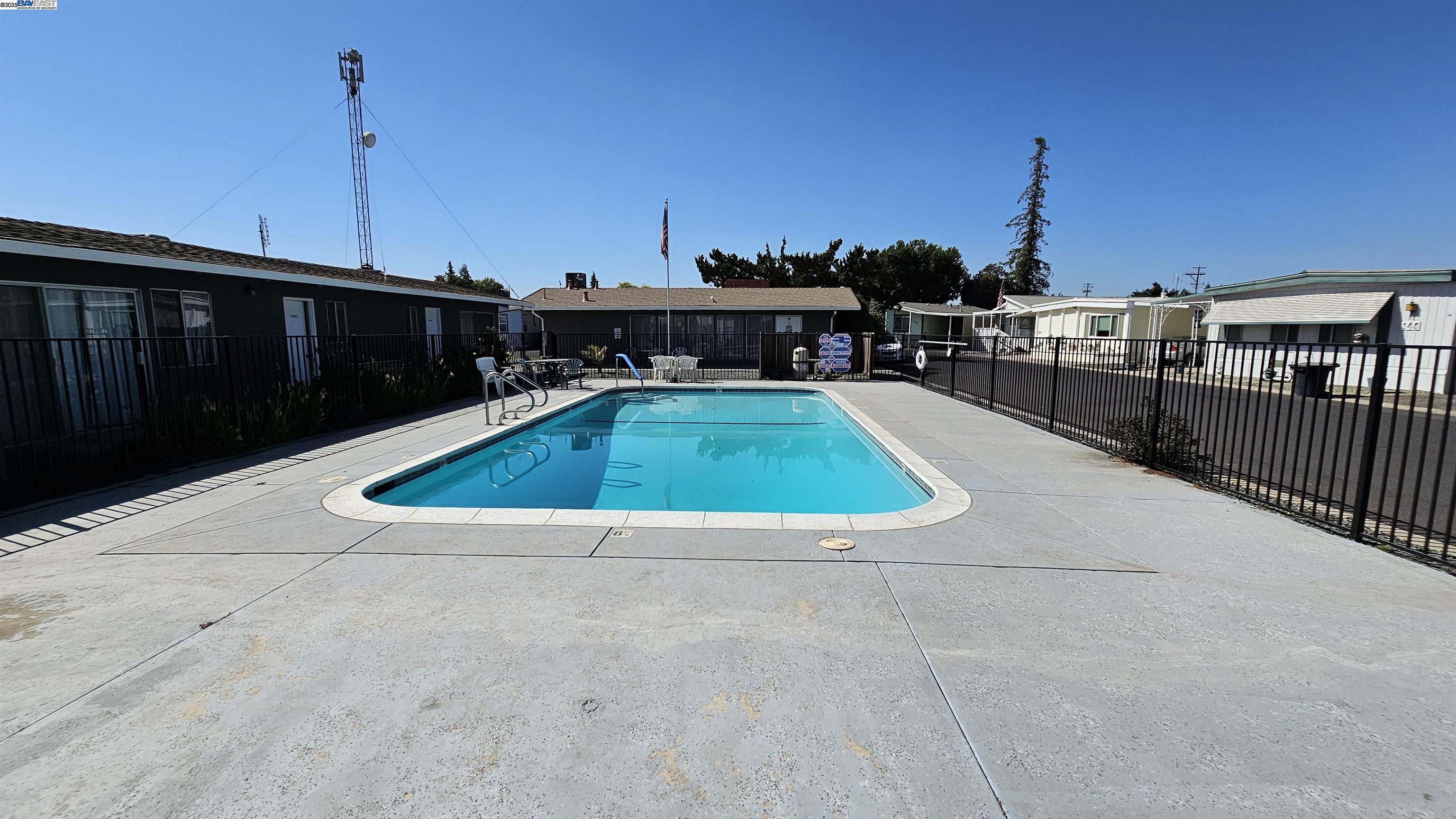 Detail Gallery Image 9 of 9 For 2505 Jackson #106,  Escalon,  CA 95320 - 2 Beds | 2 Baths