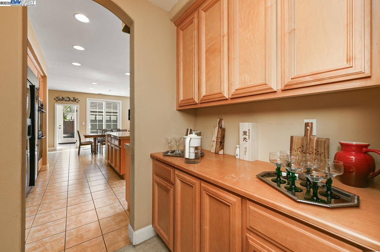 Detail Gallery Image 13 of 47 For 5808 Elder Cir, Livermore,  CA 94550 - 5 Beds | 4 Baths