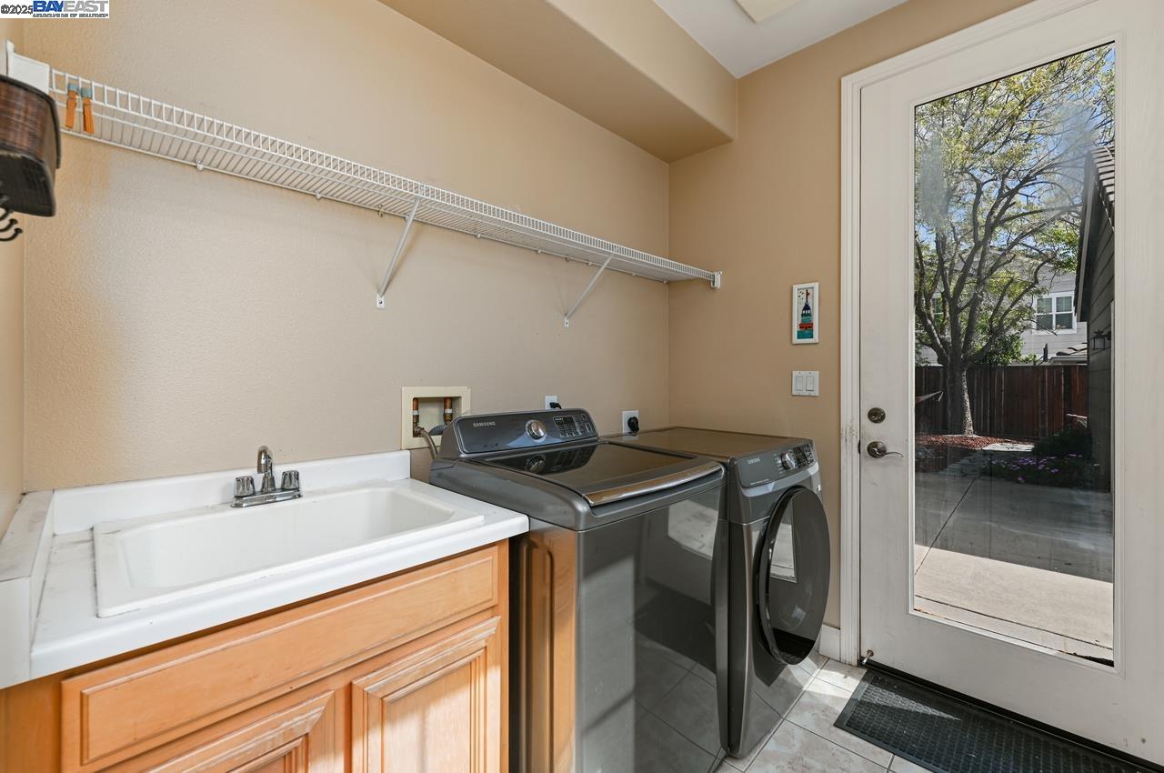Detail Gallery Image 21 of 47 For 5808 Elder Cir, Livermore,  CA 94550 - 5 Beds | 4 Baths