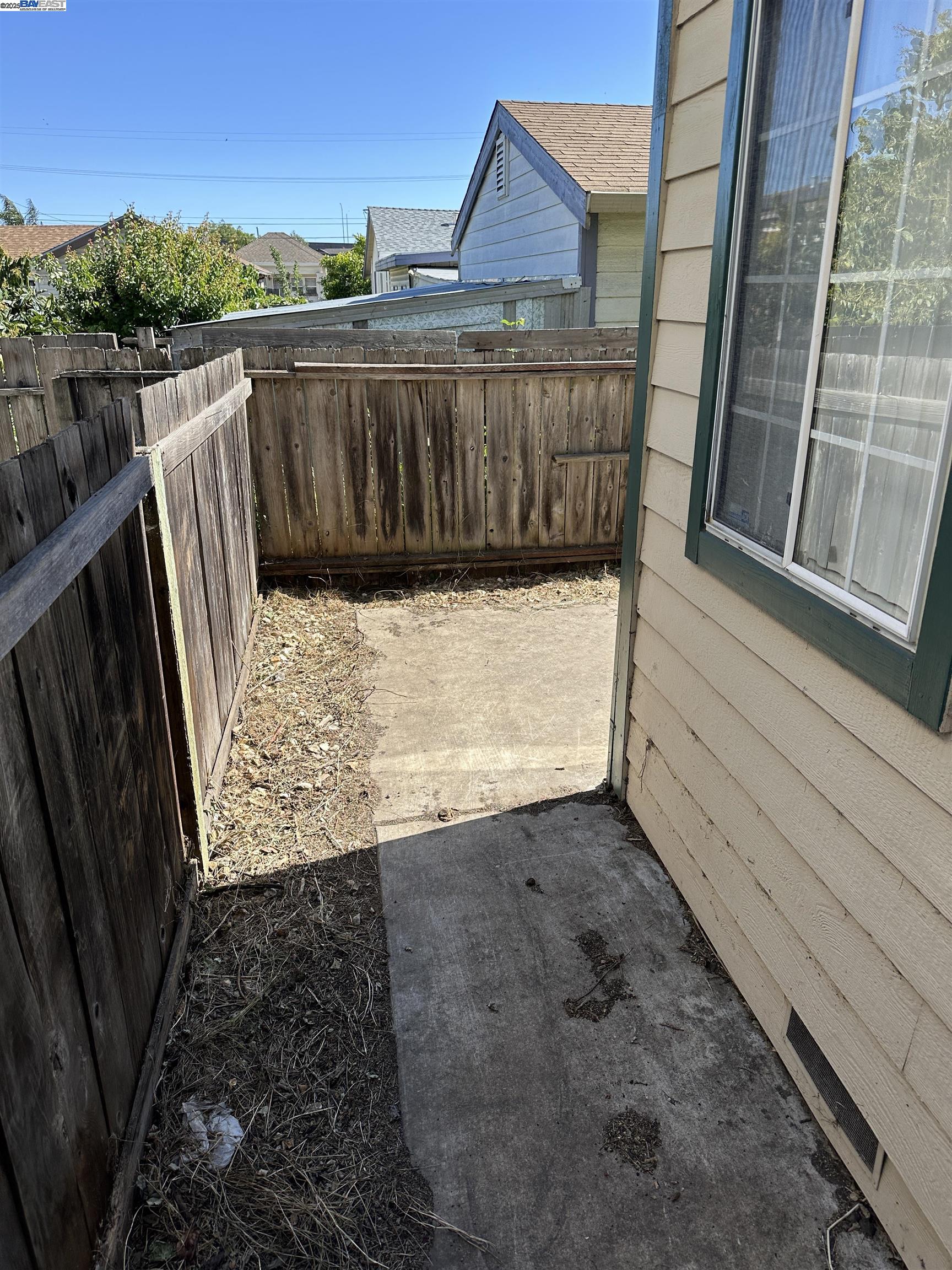Detail Gallery Image 18 of 18 For 16370 Elgin Ct, San Lorenzo,  CA 94580 - 3 Beds | 2/1 Baths