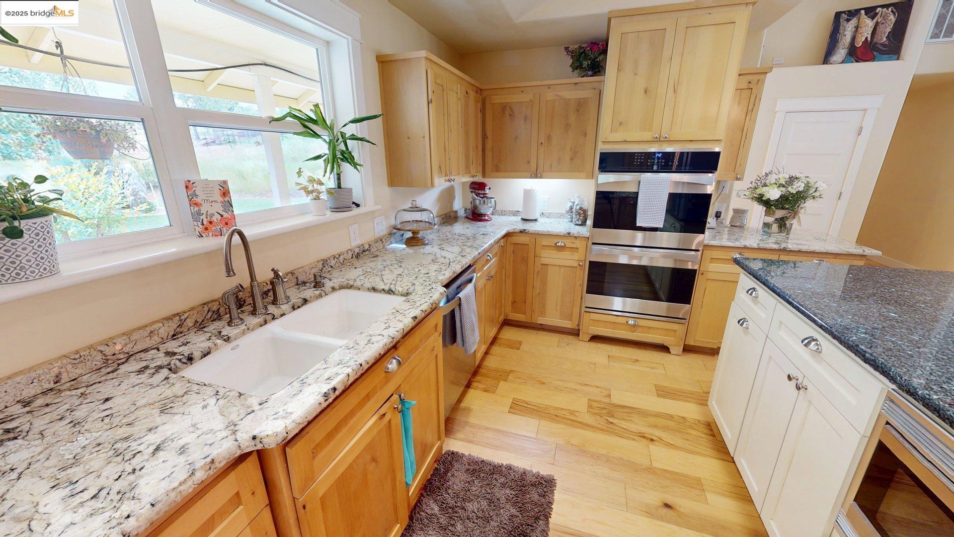 Detail Gallery Image 14 of 60 For 22979 Parrotts Ferry Rd, Columbia,  CA 95310 - 4 Beds | 3/1 Baths