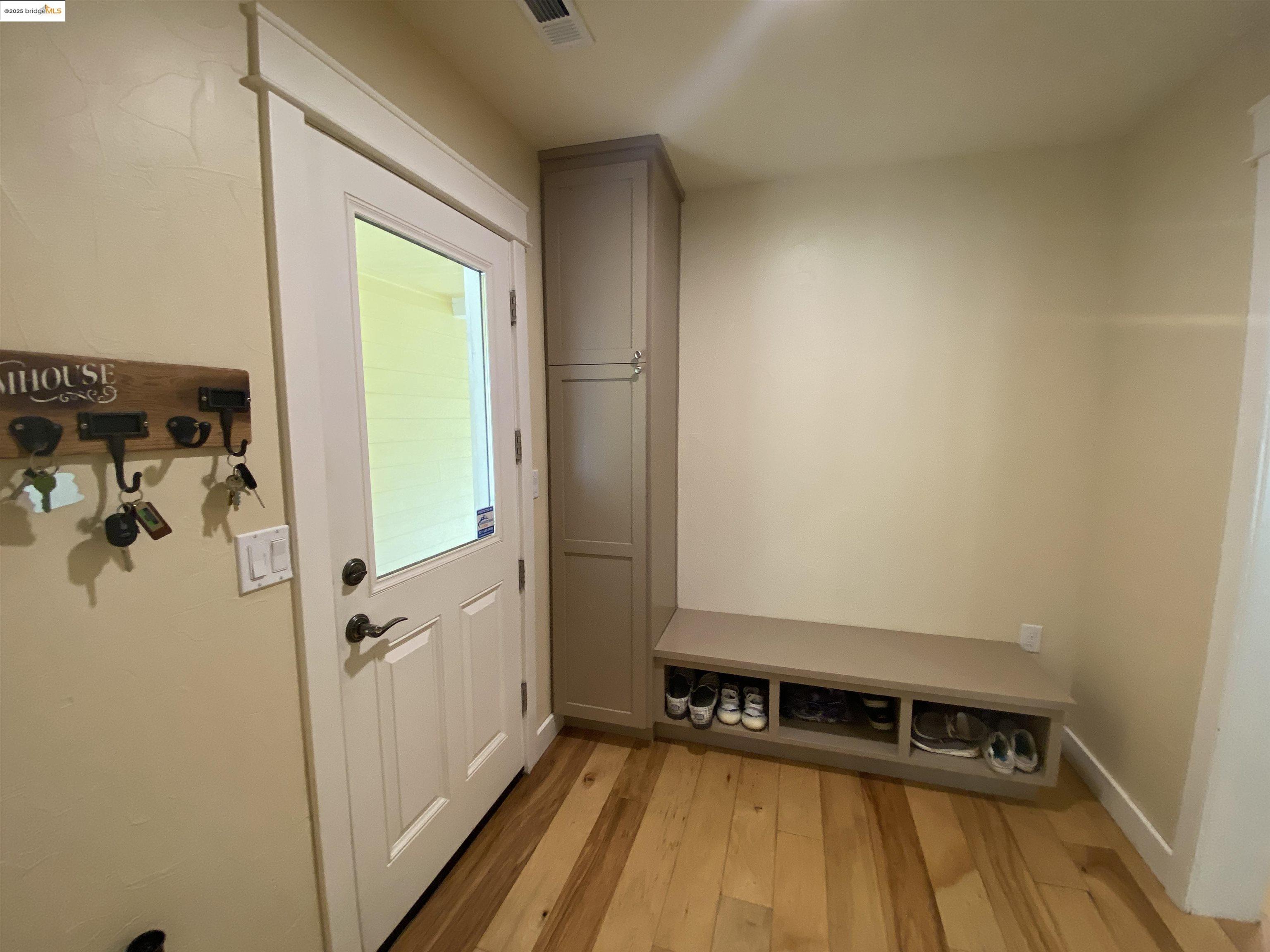 Detail Gallery Image 18 of 60 For 22979 Parrotts Ferry Rd, Columbia,  CA 95310 - 4 Beds | 3/1 Baths