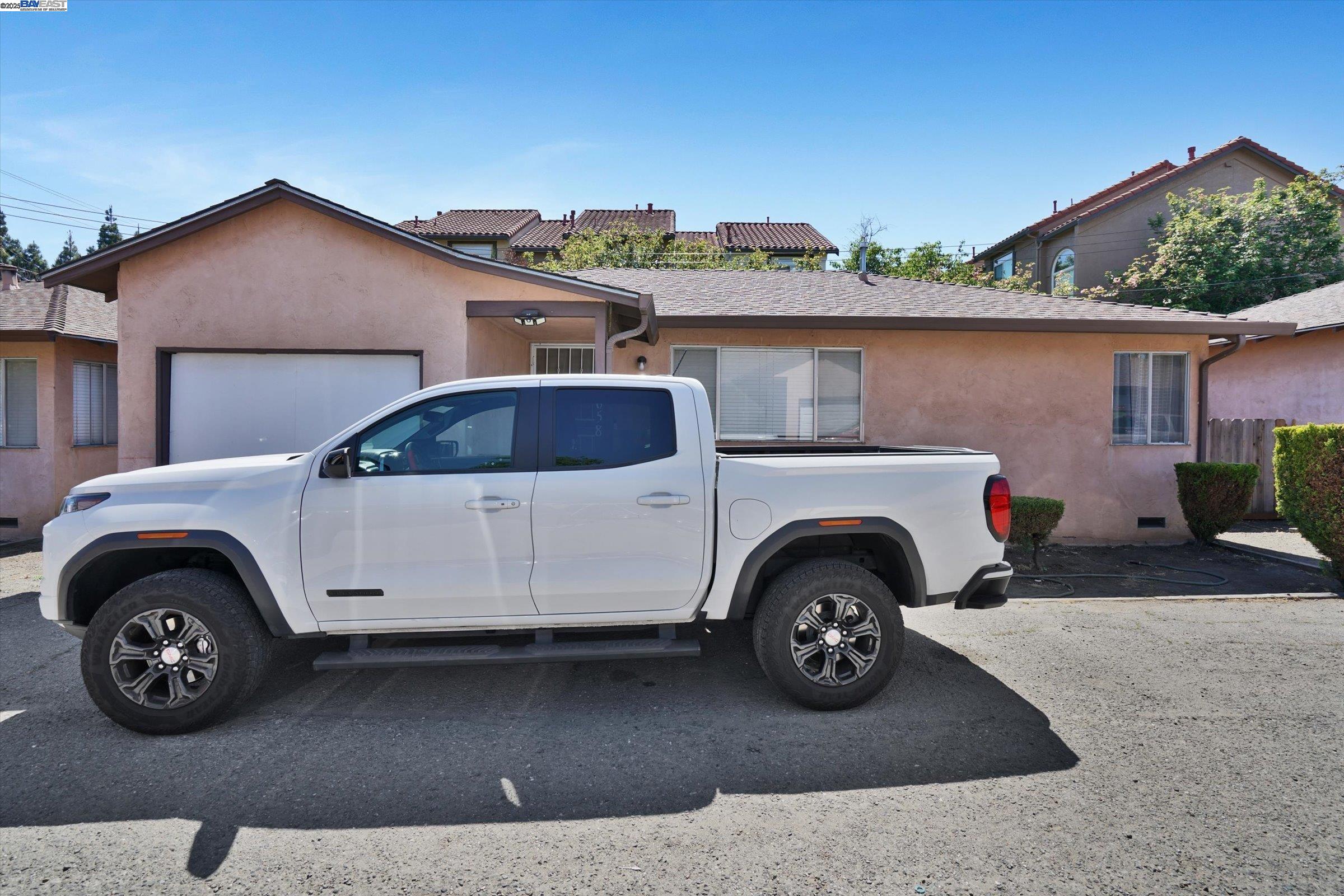 Detail Gallery Image 4 of 10 For 656 Berry Ave, Hayward,  CA 94544 - – Beds | – Baths
