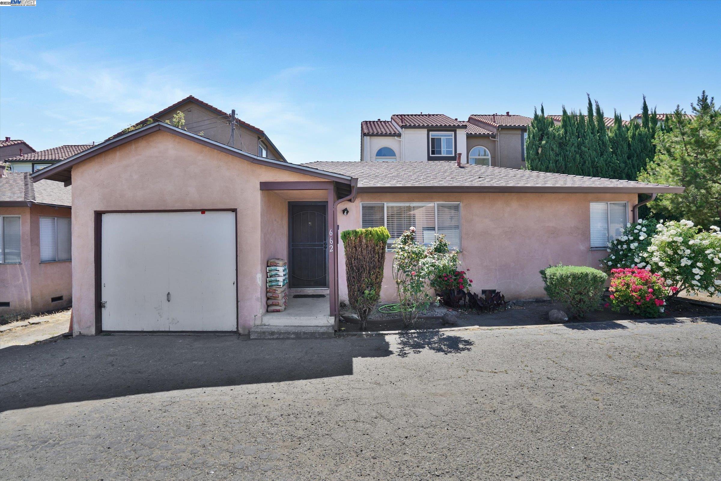 Detail Gallery Image 10 of 10 For 656 Berry Ave, Hayward,  CA 94544 - – Beds | – Baths
