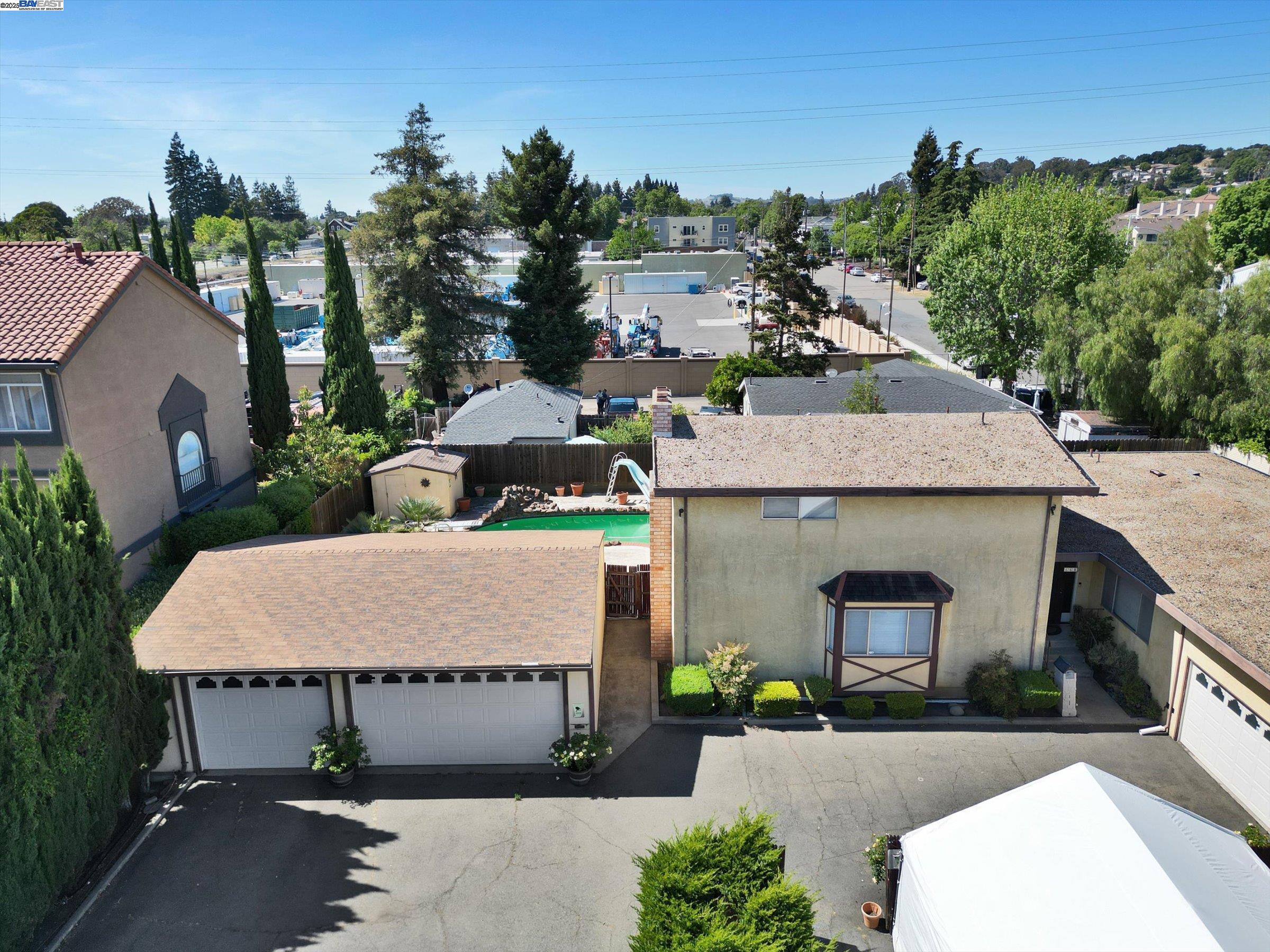 Detail Gallery Image 3 of 5 For 664 Berry Ave, Hayward,  CA 94544 - – Beds | – Baths