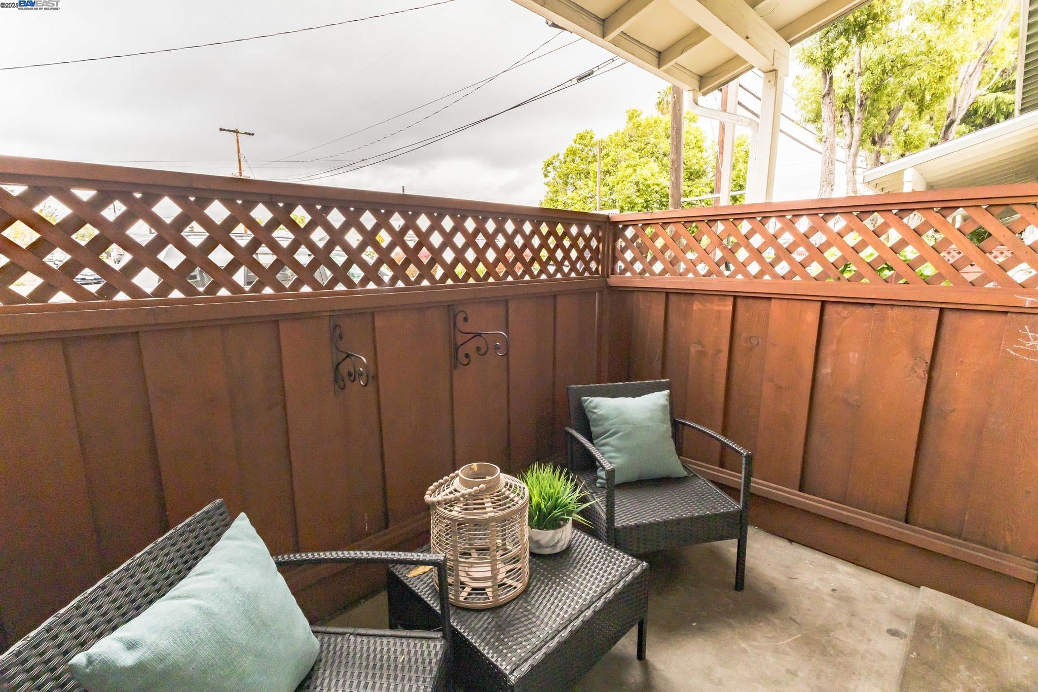 Detail Gallery Image 18 of 32 For 700 Fargo Ave #5,  San Leandro,  CA 94579 - 2 Beds | 1/1 Baths