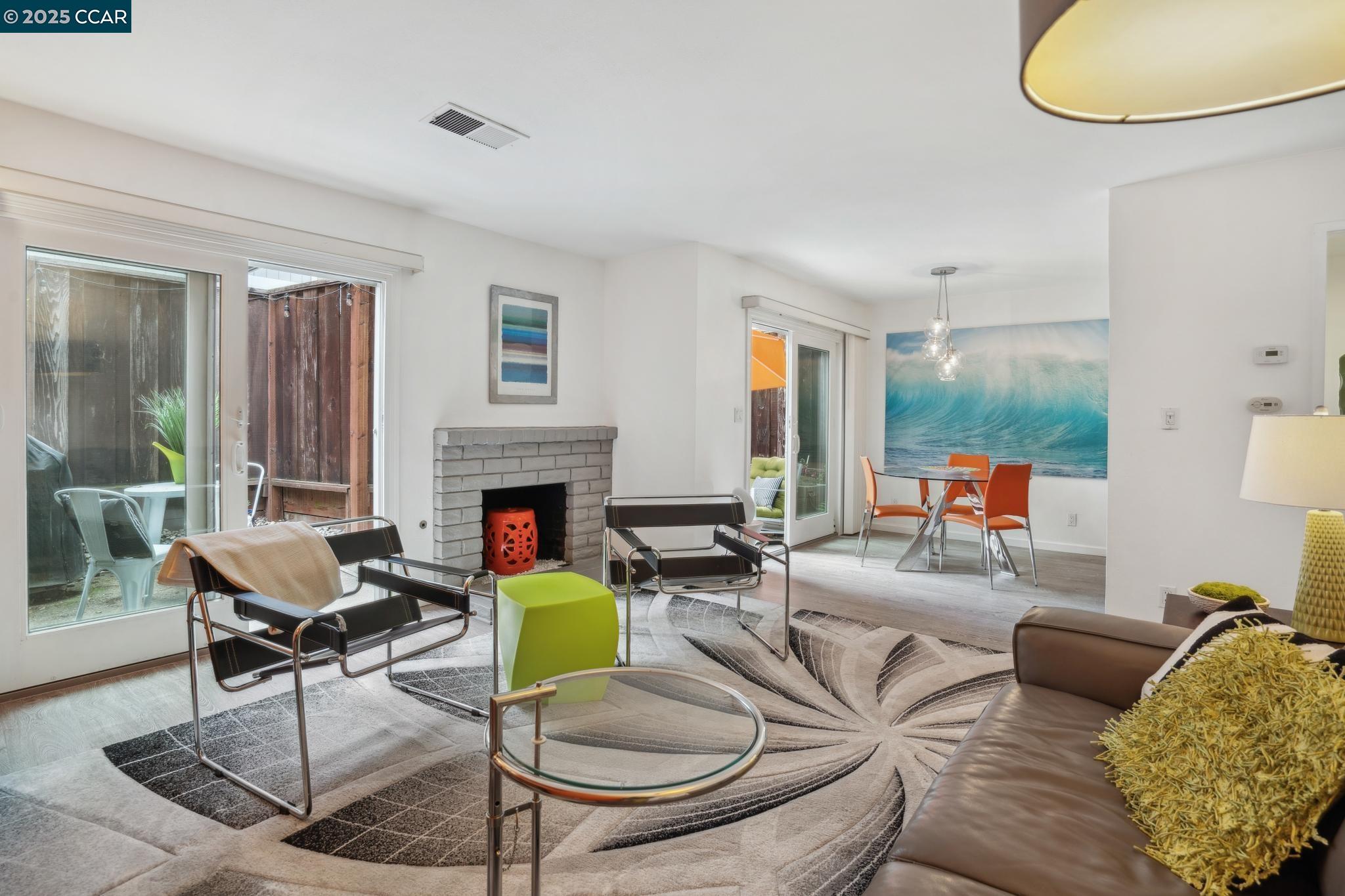 Photo #2: 41097354 Listing 