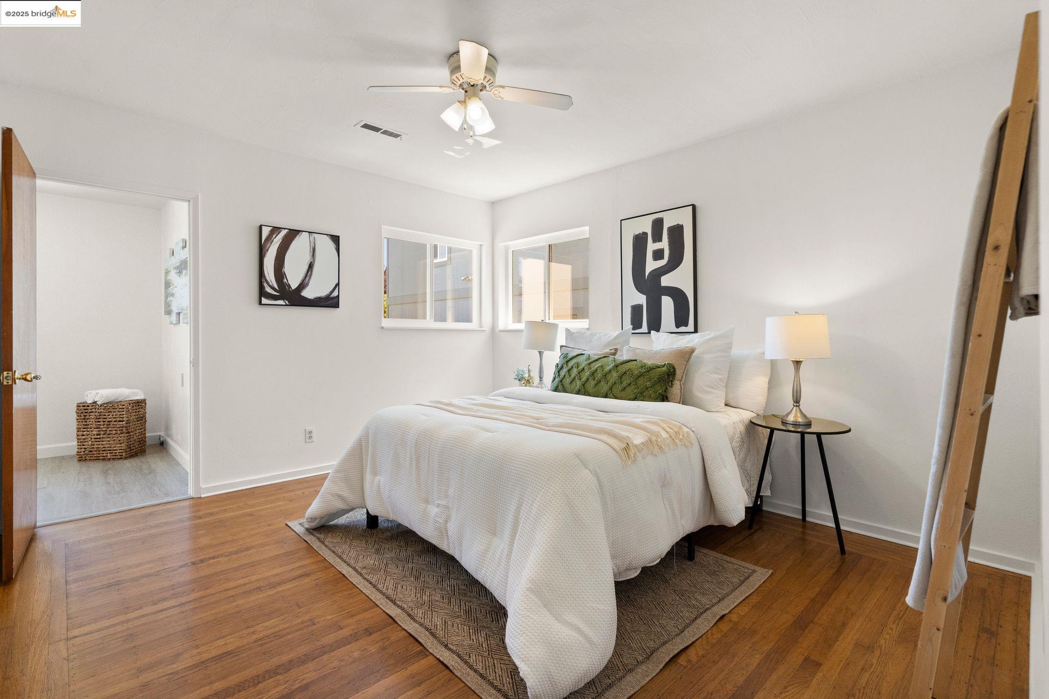 property-img