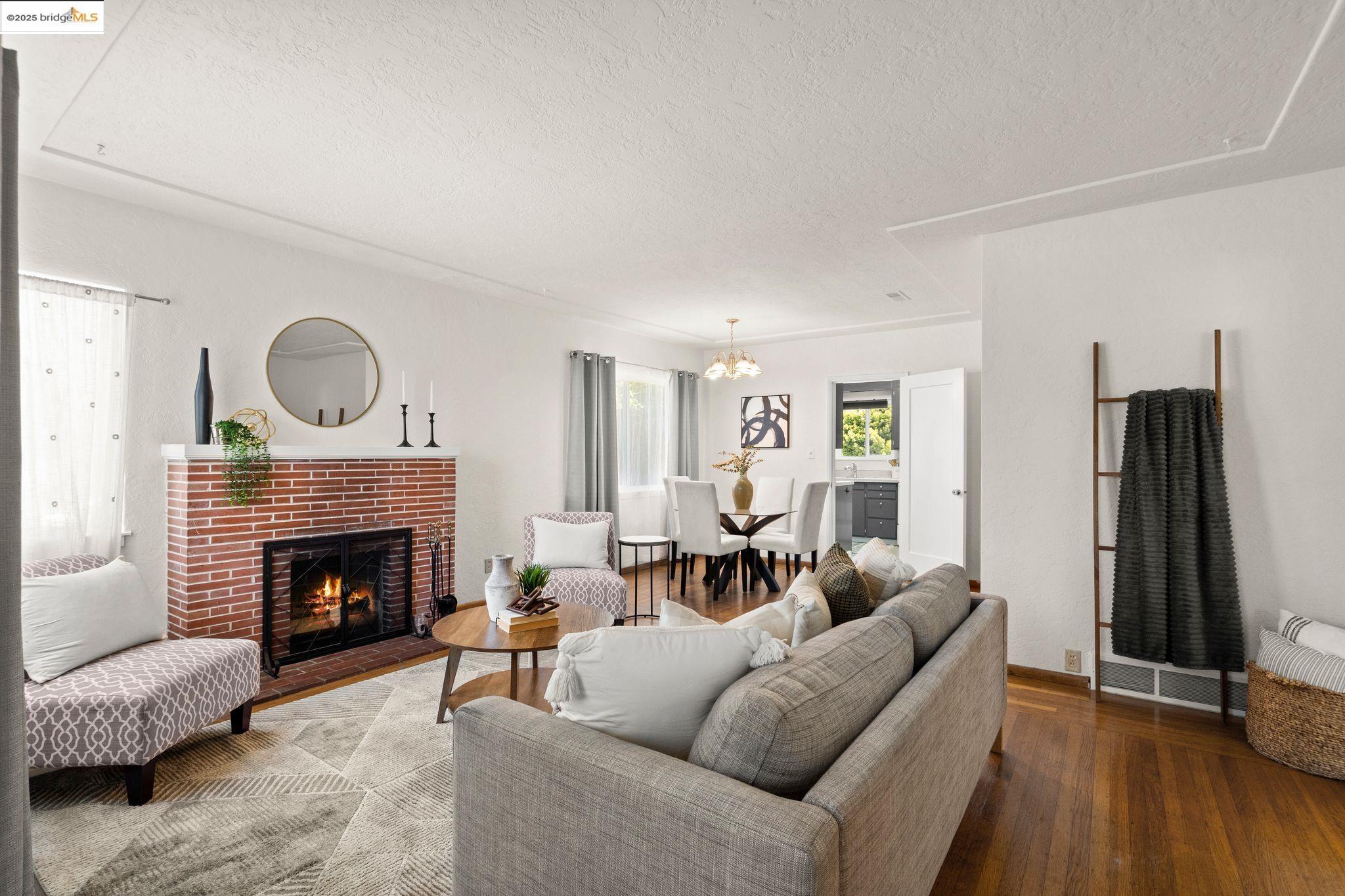 property-img
